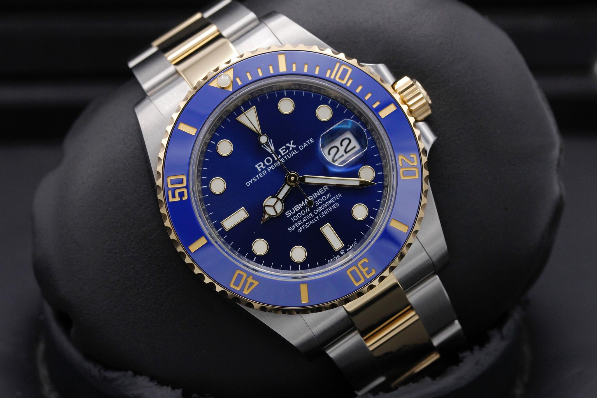 Watch Image 9