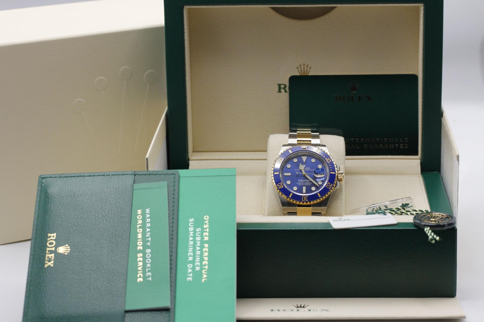 Watch Image 11