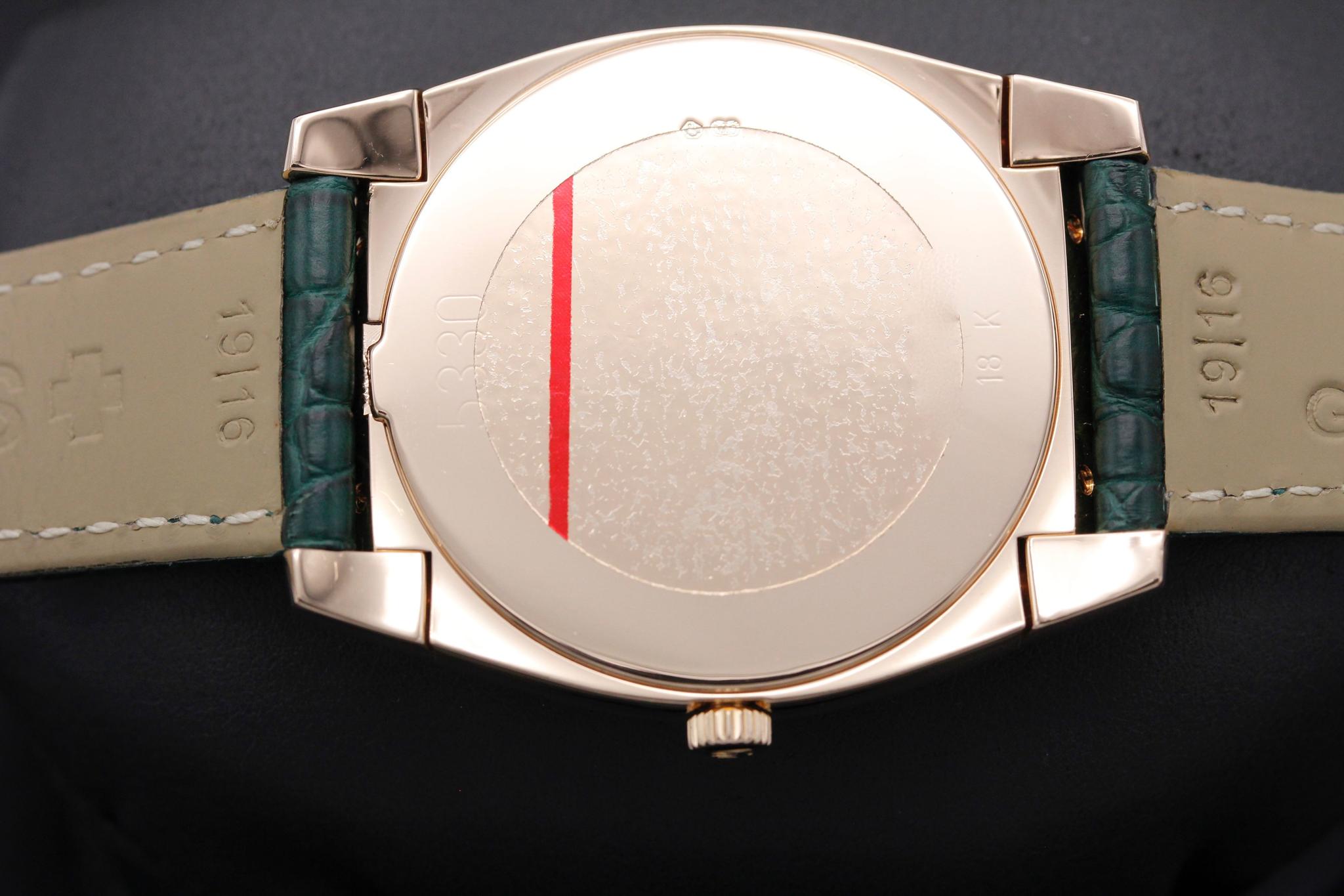 Watch Image 7