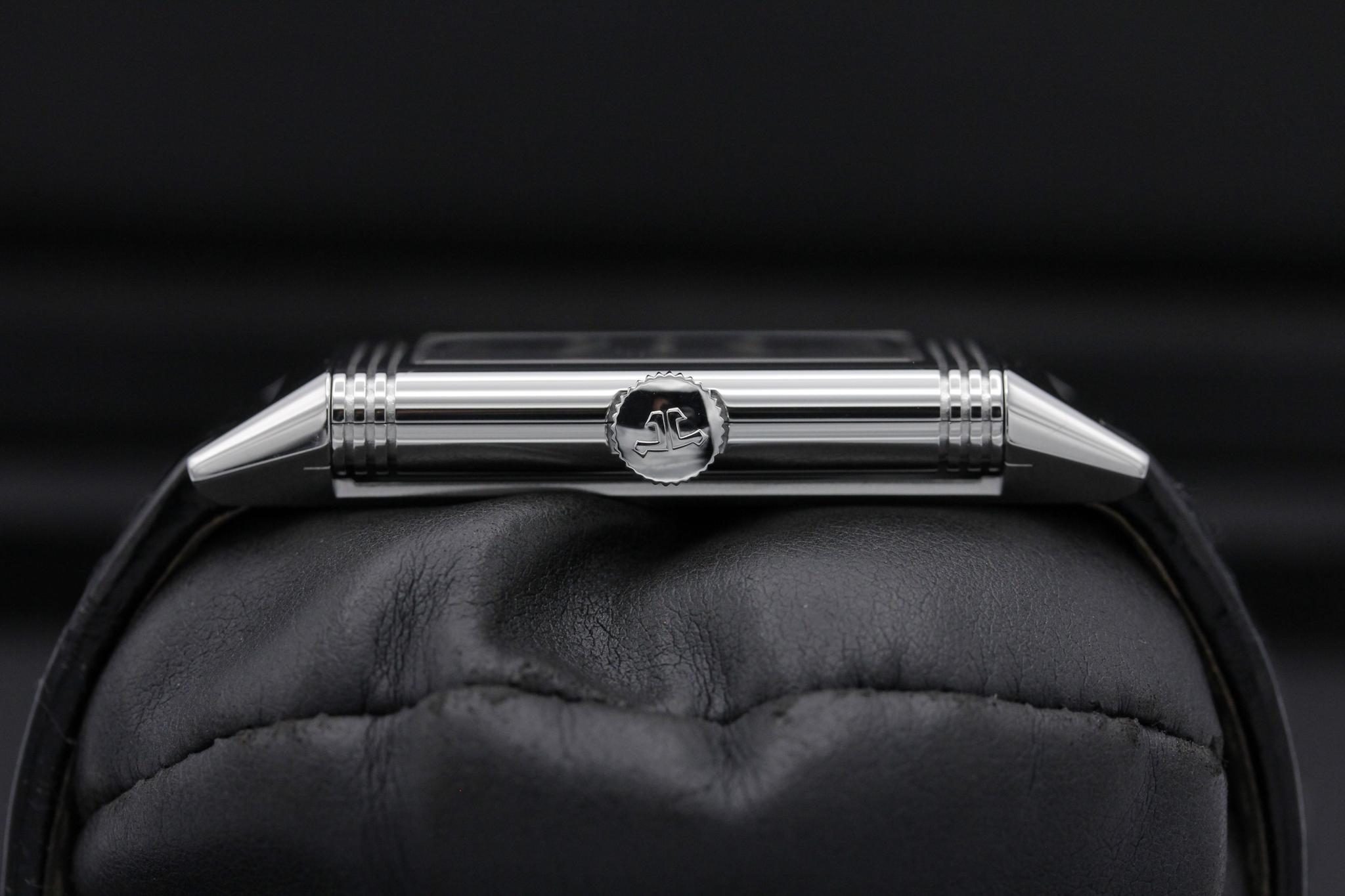 Watch Image 3