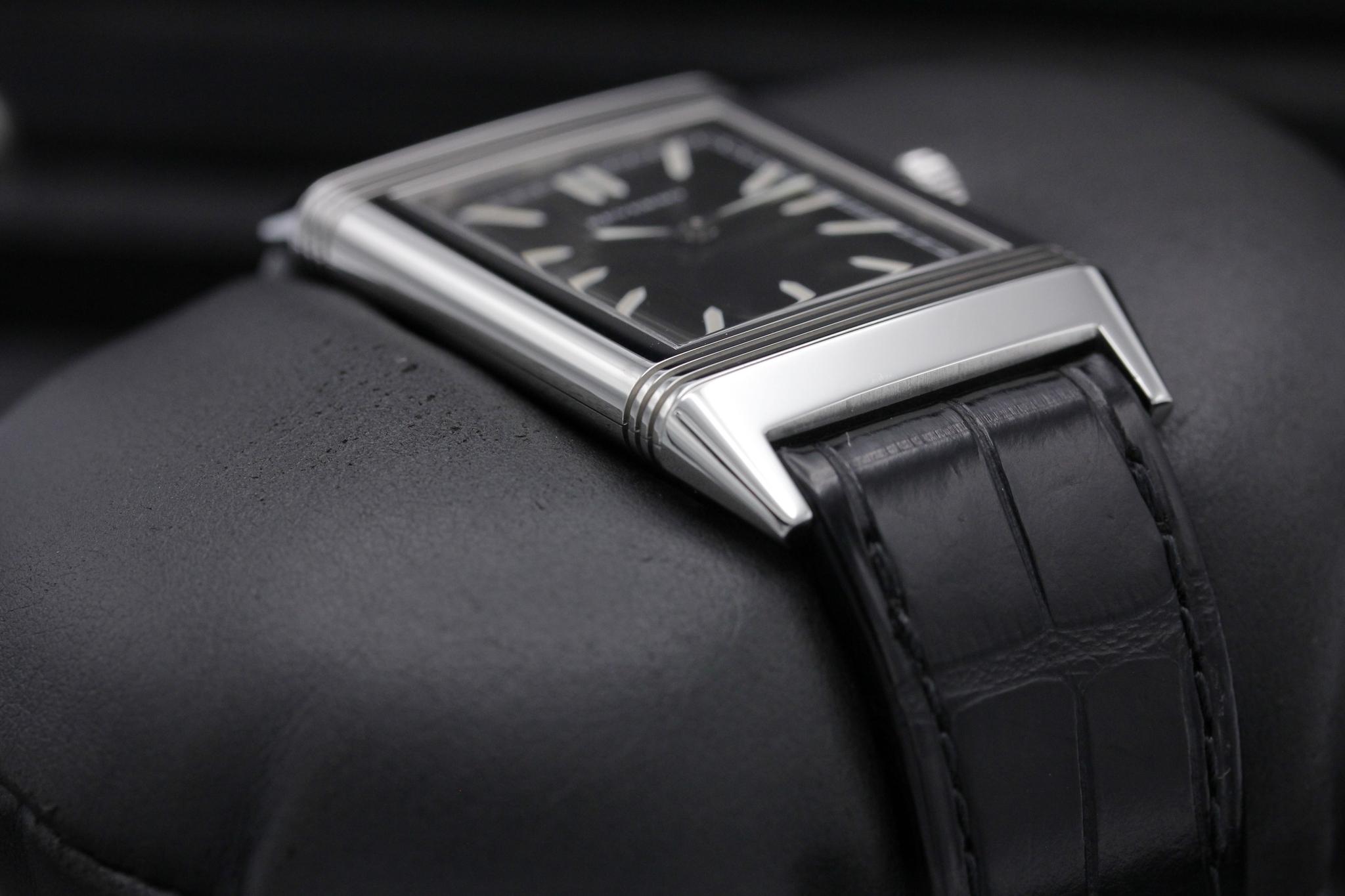 Watch Image 6