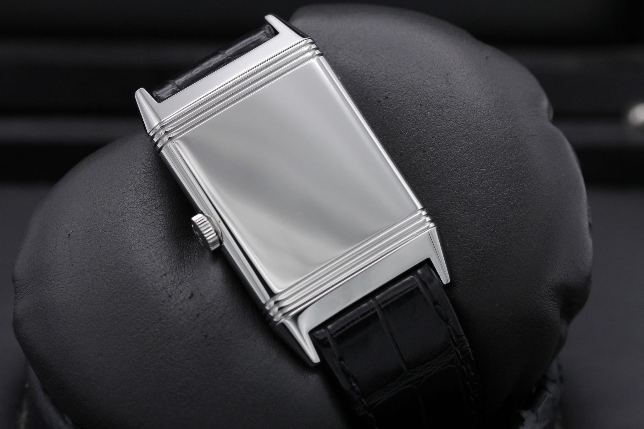 Watch Image 10