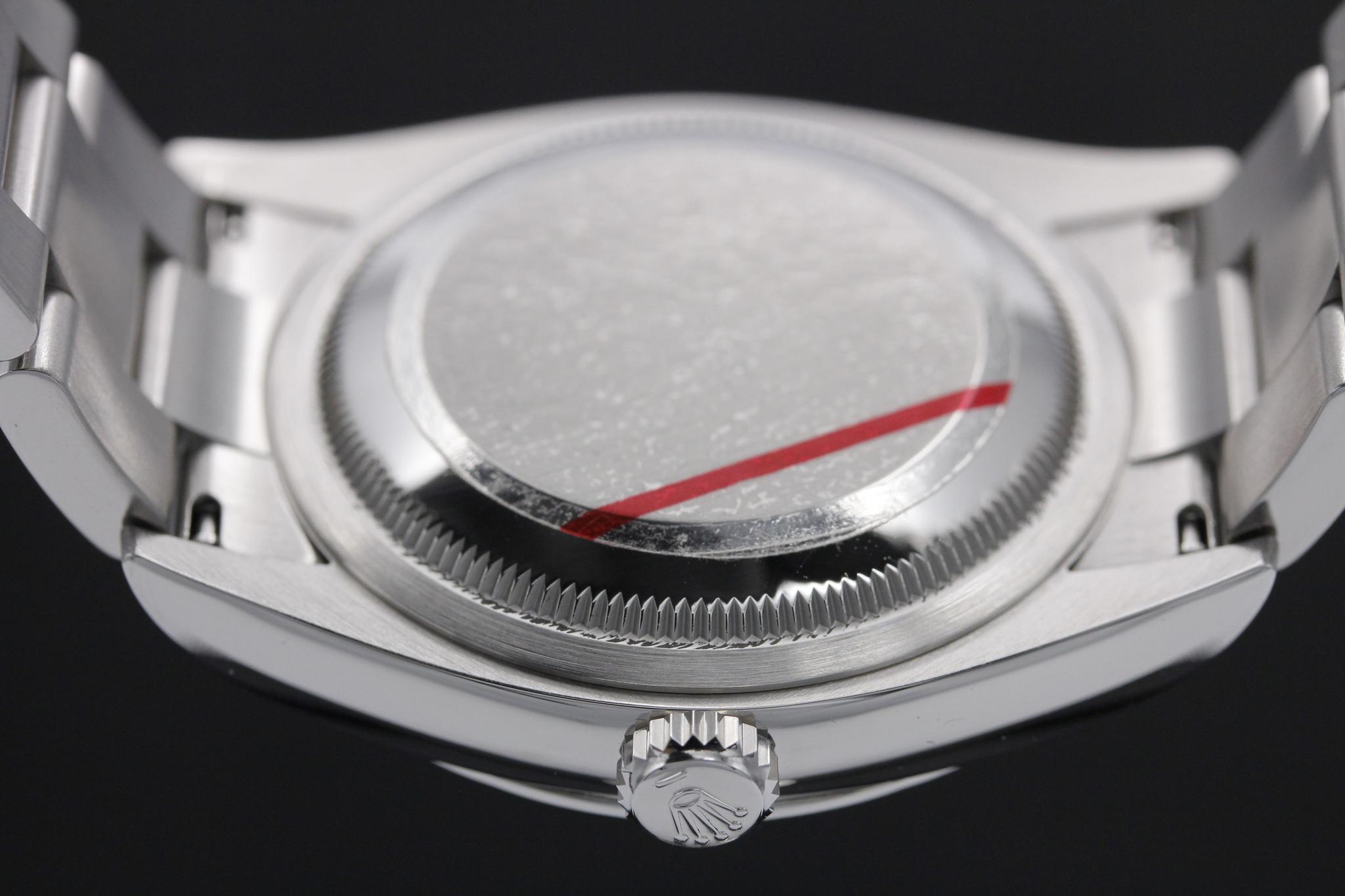 Watch Image 7