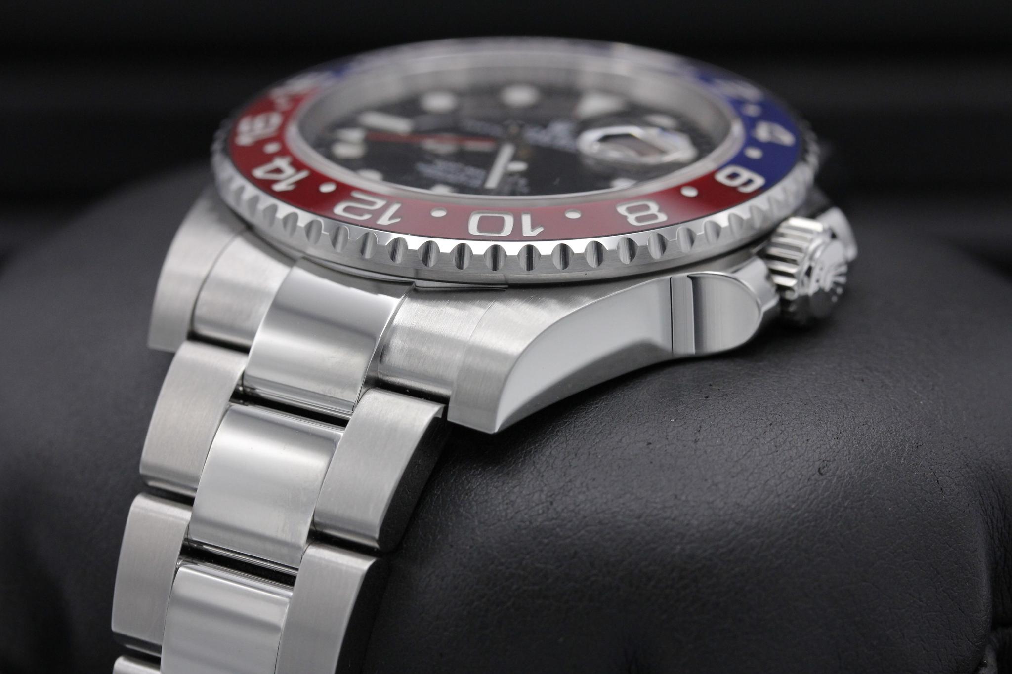 Watch Image 2