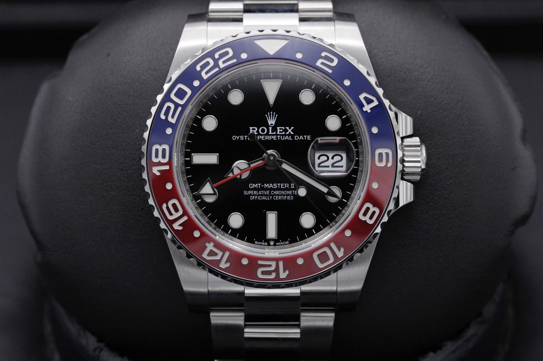 Rolex Gmt Master II "Pepsi" 126710blro