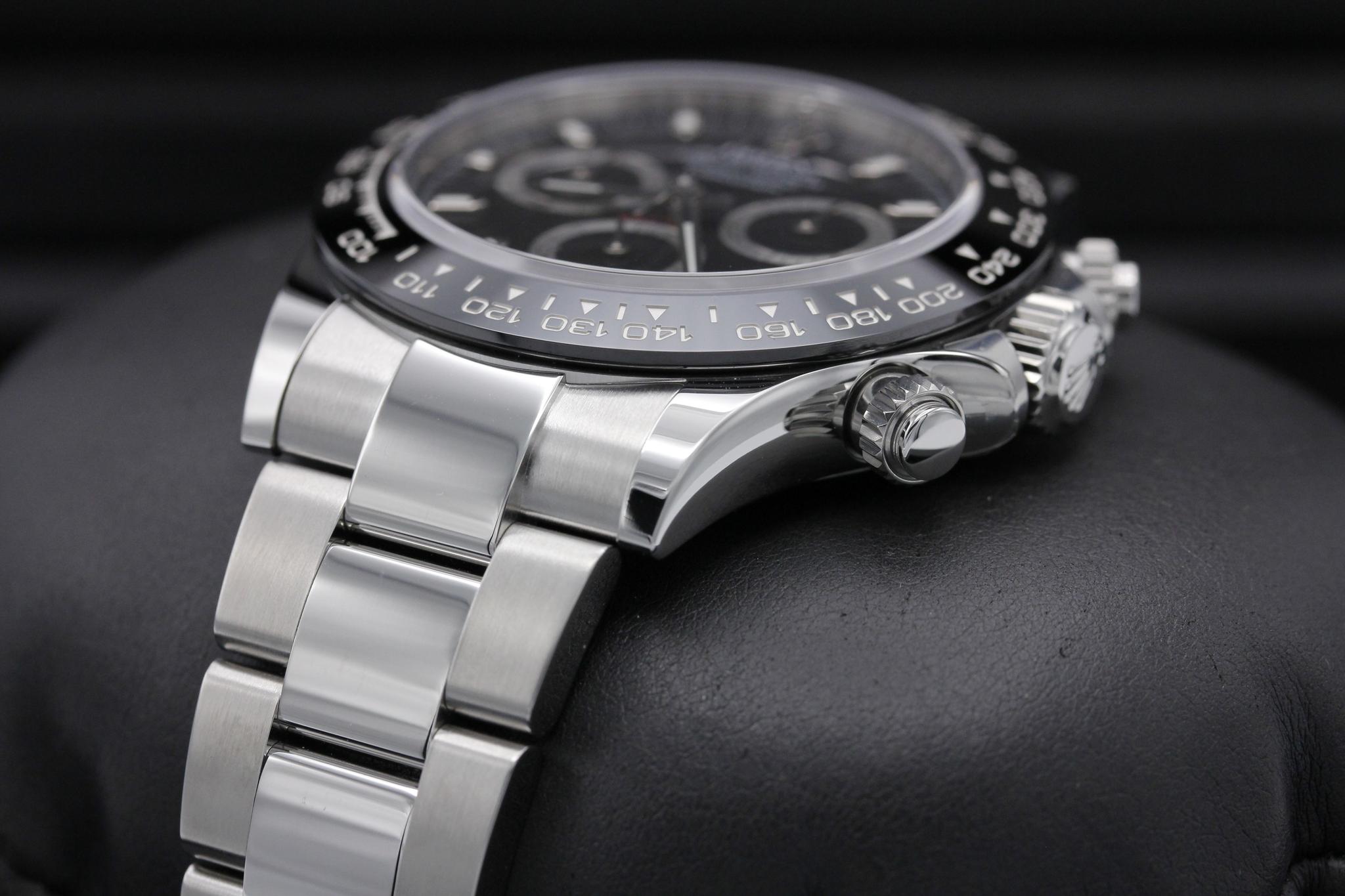 Watch Image 2