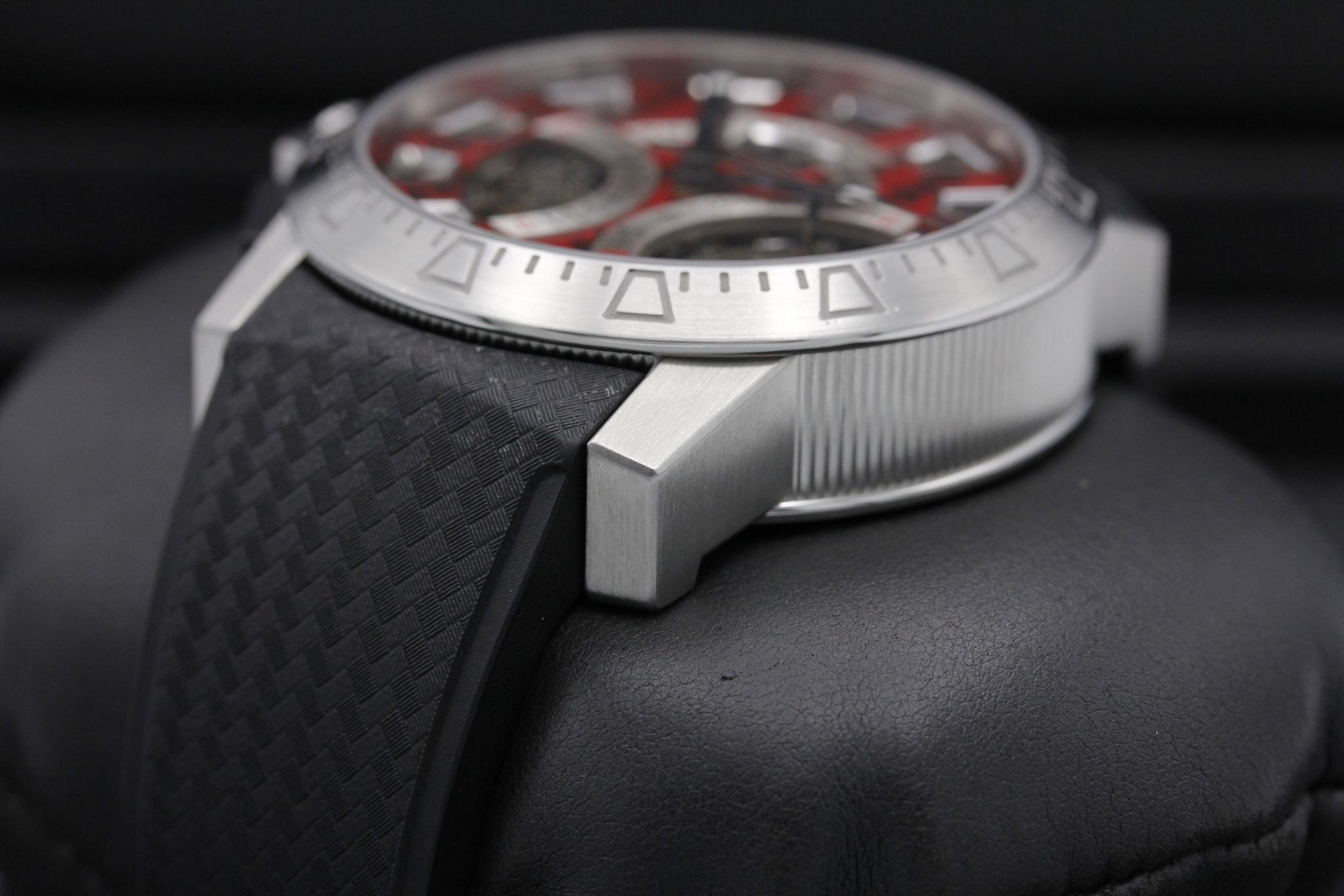 Watch Image 5