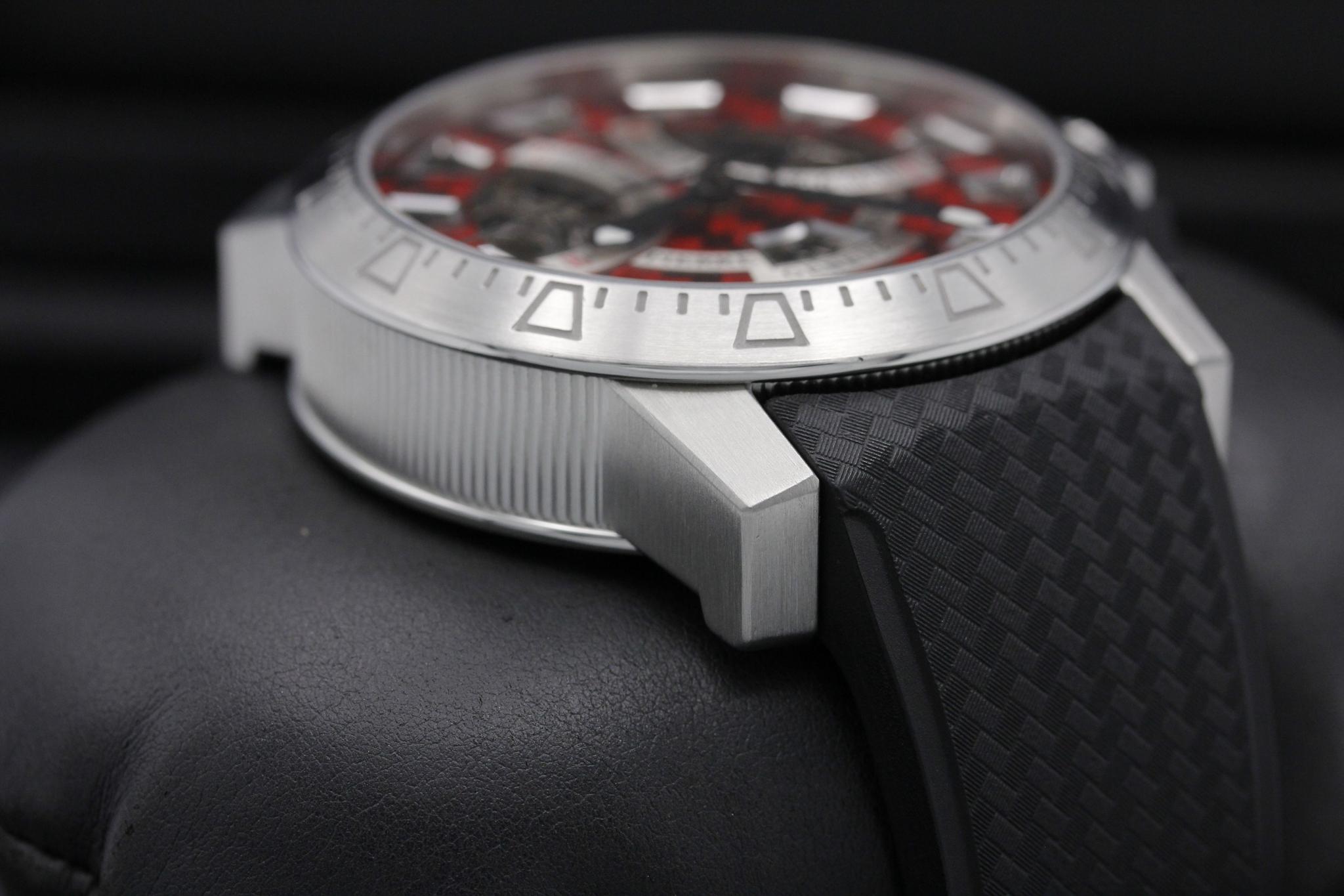 Watch Image 6