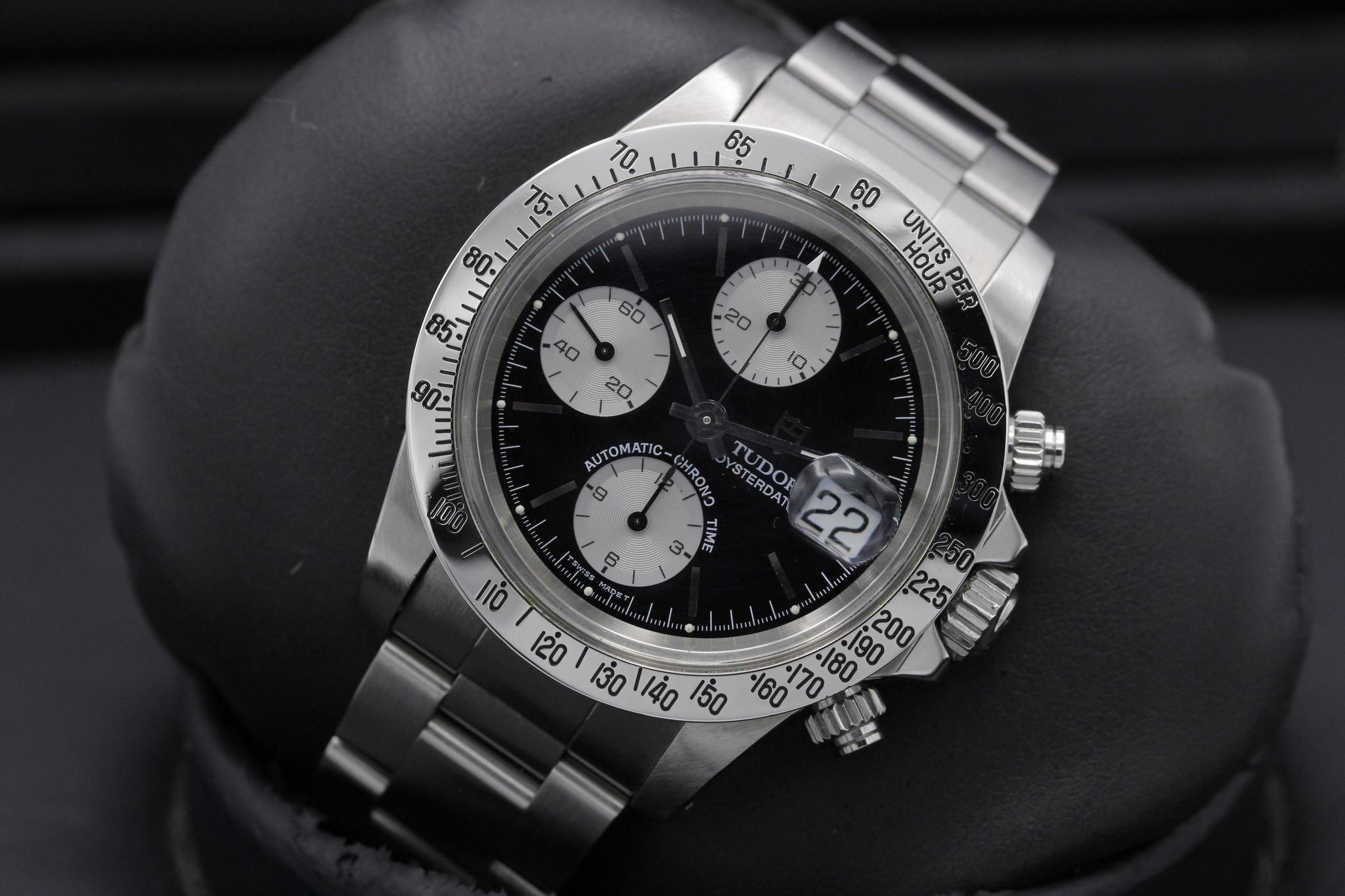 Watch Image 10