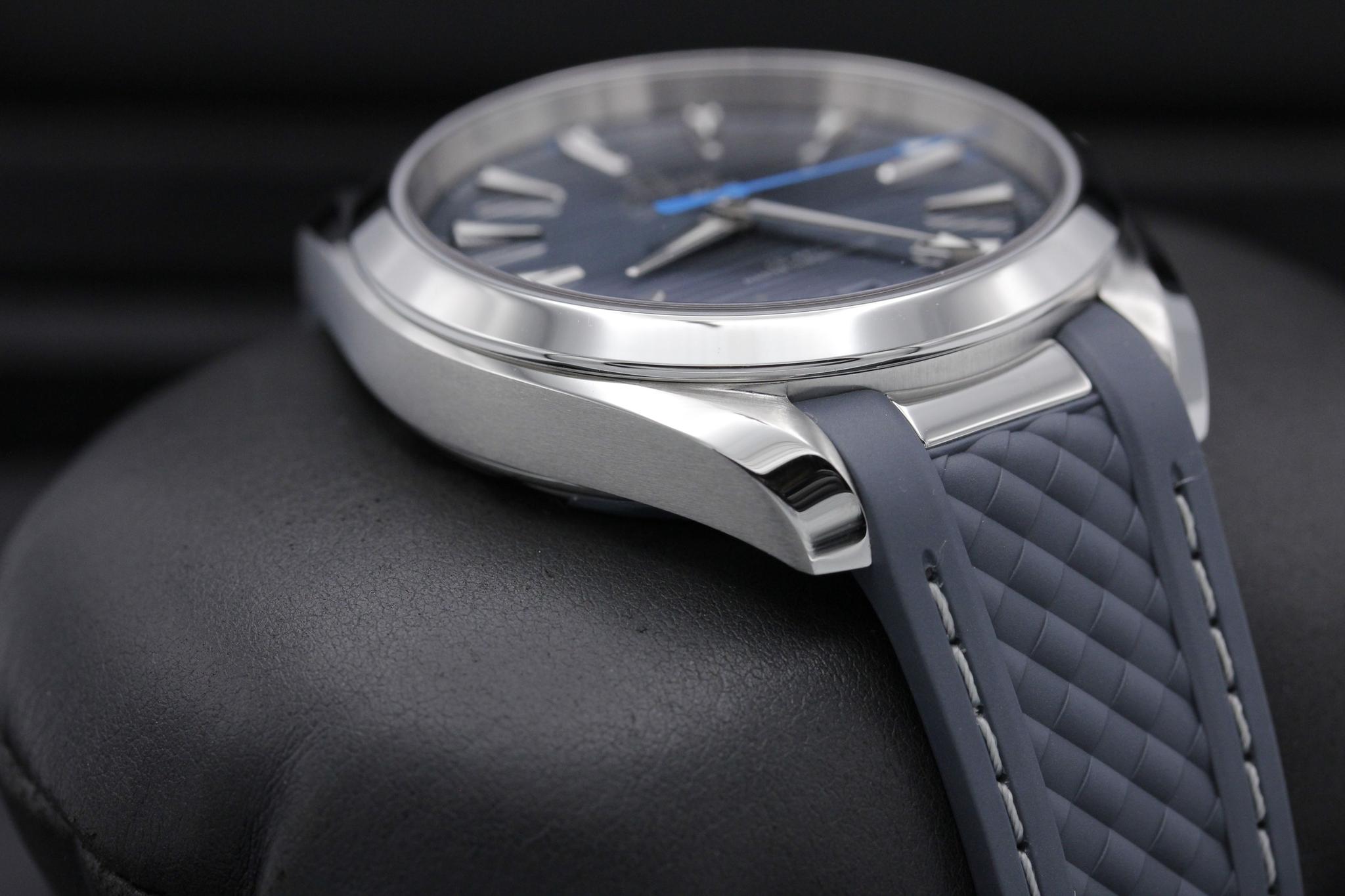 Watch Image 6