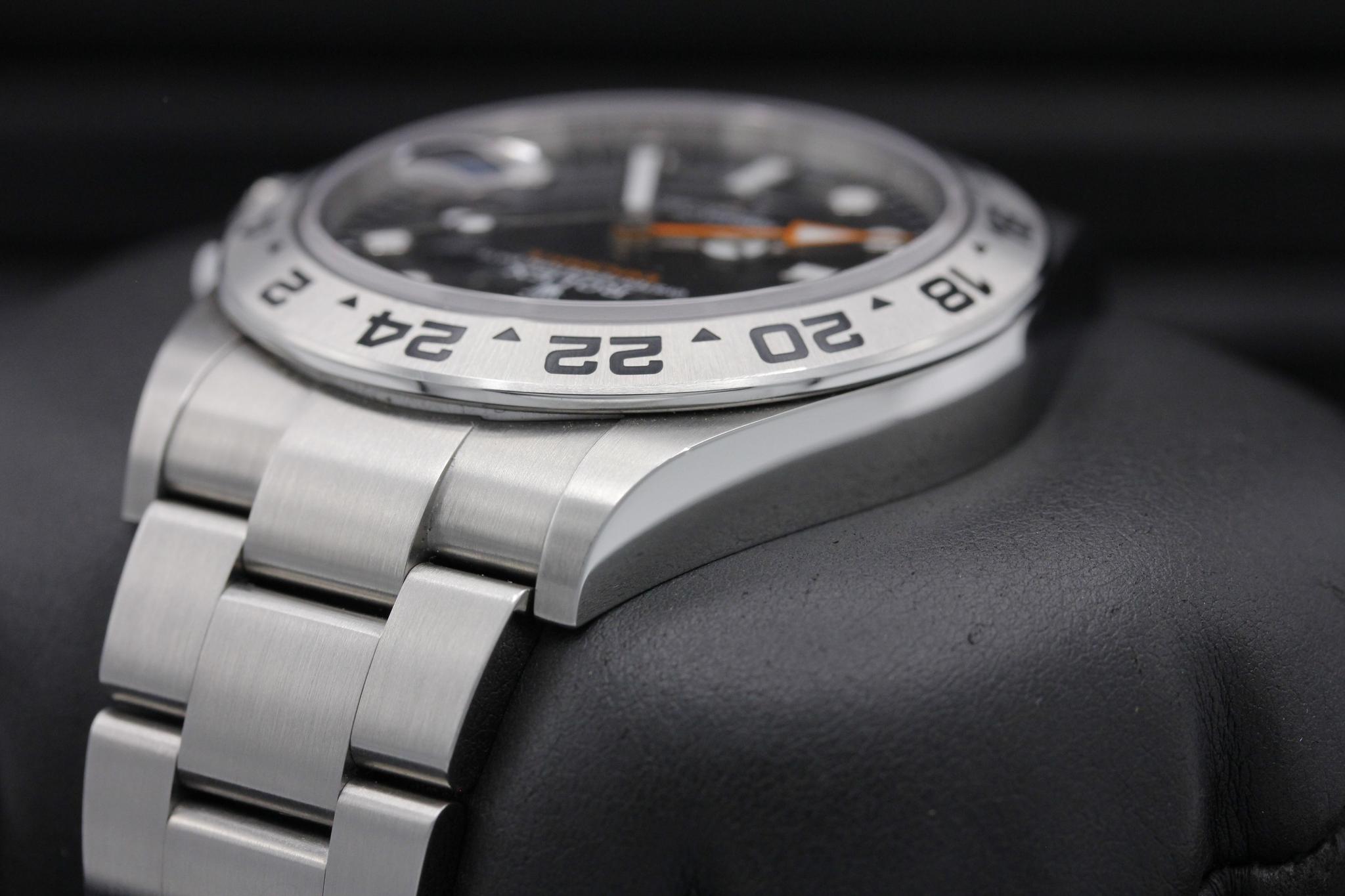 Watch Image 5