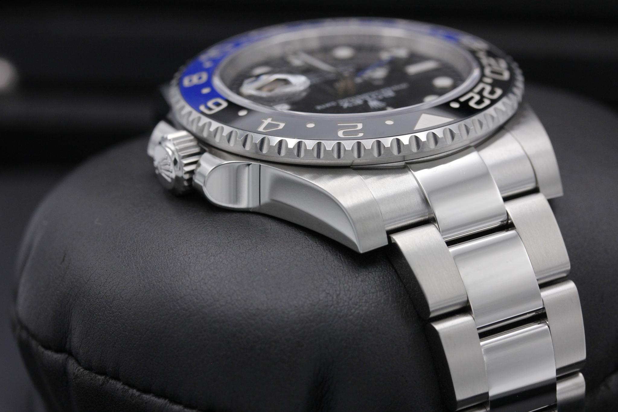 Watch Image 4