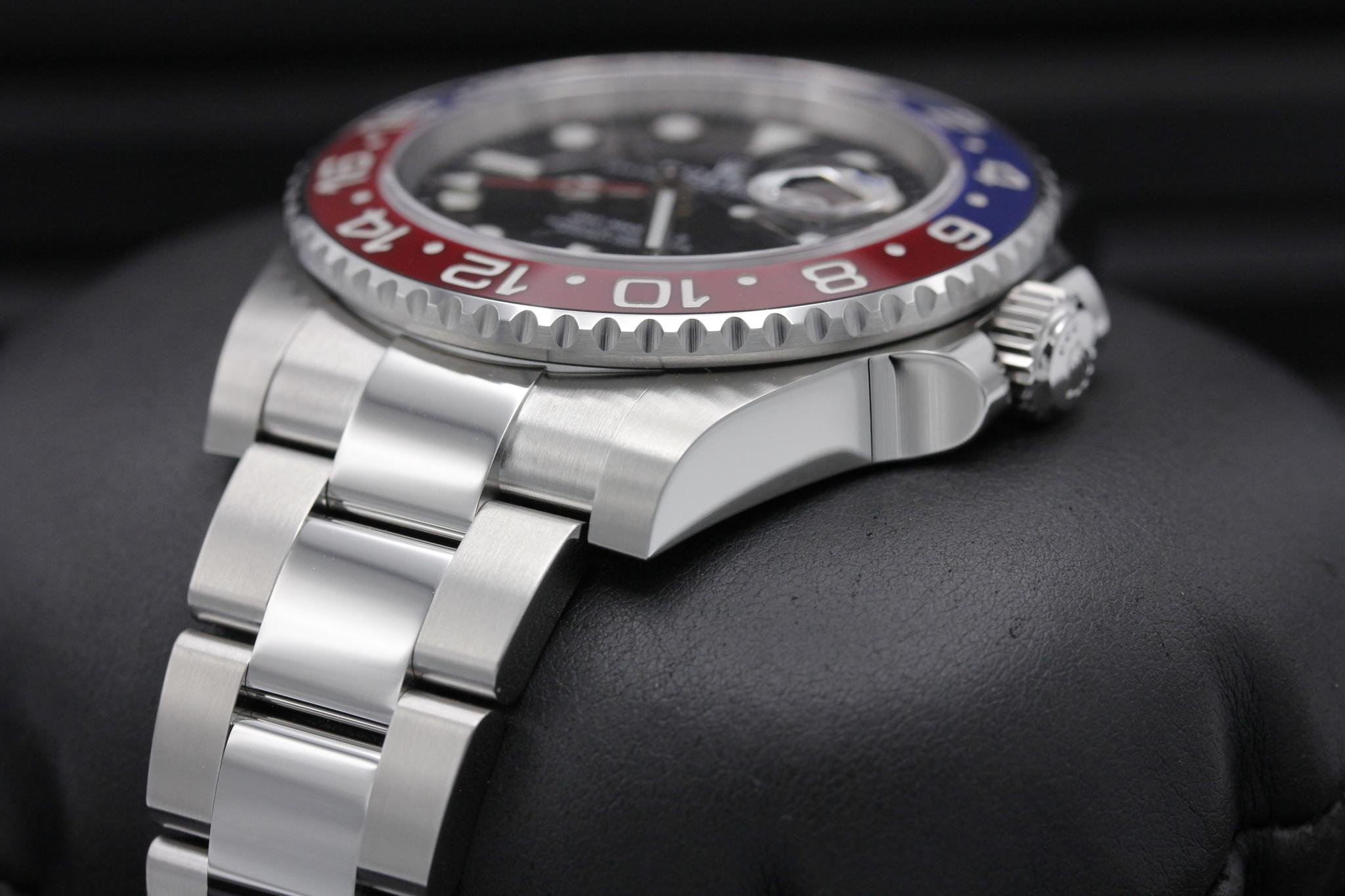 Watch Image 2