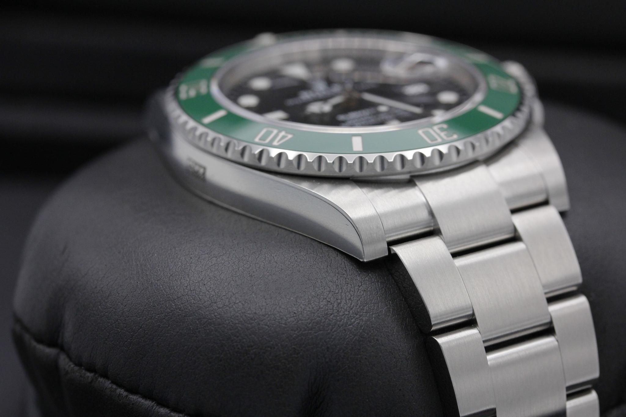 Watch Image 6