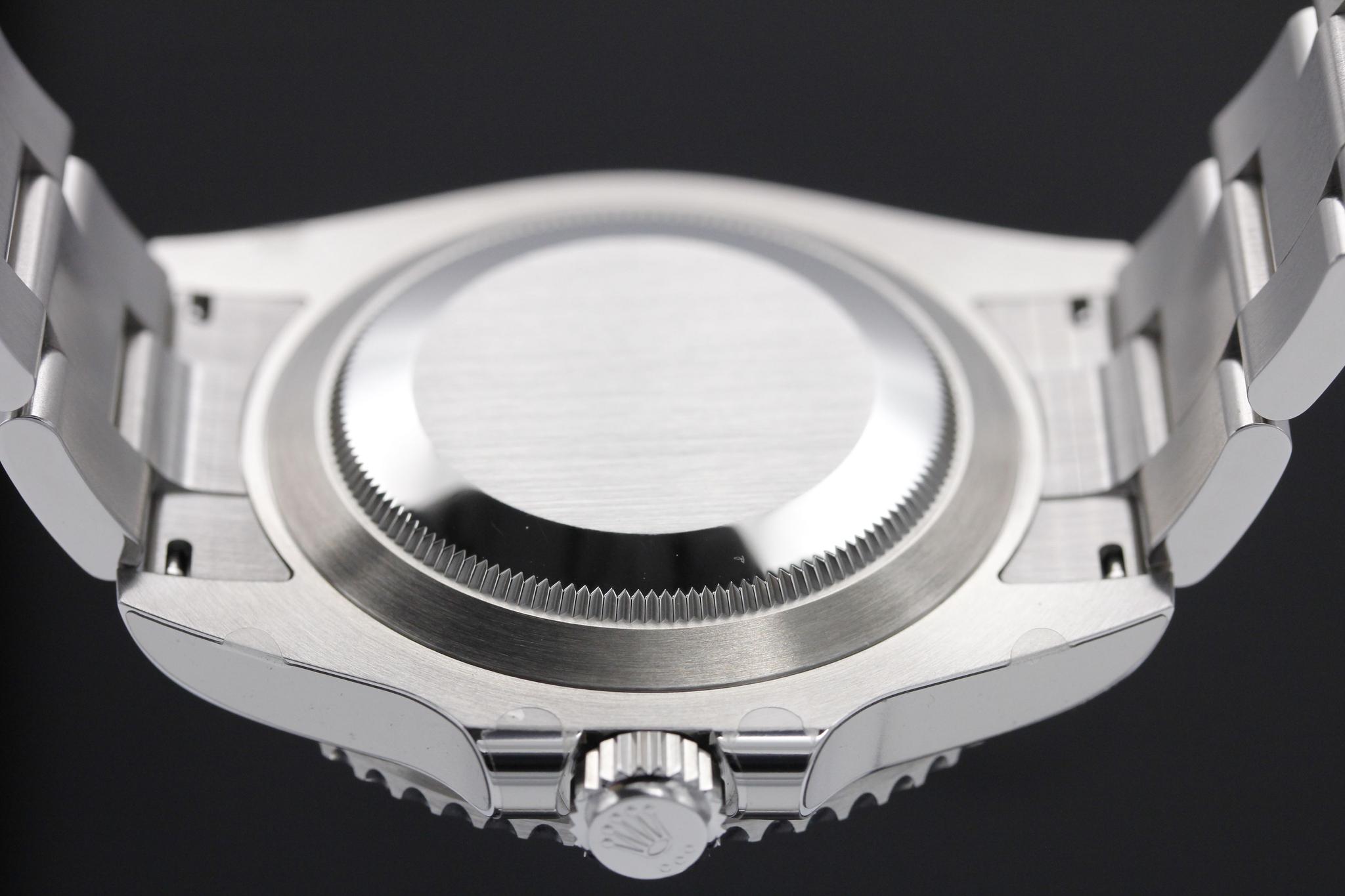 Watch Image 7