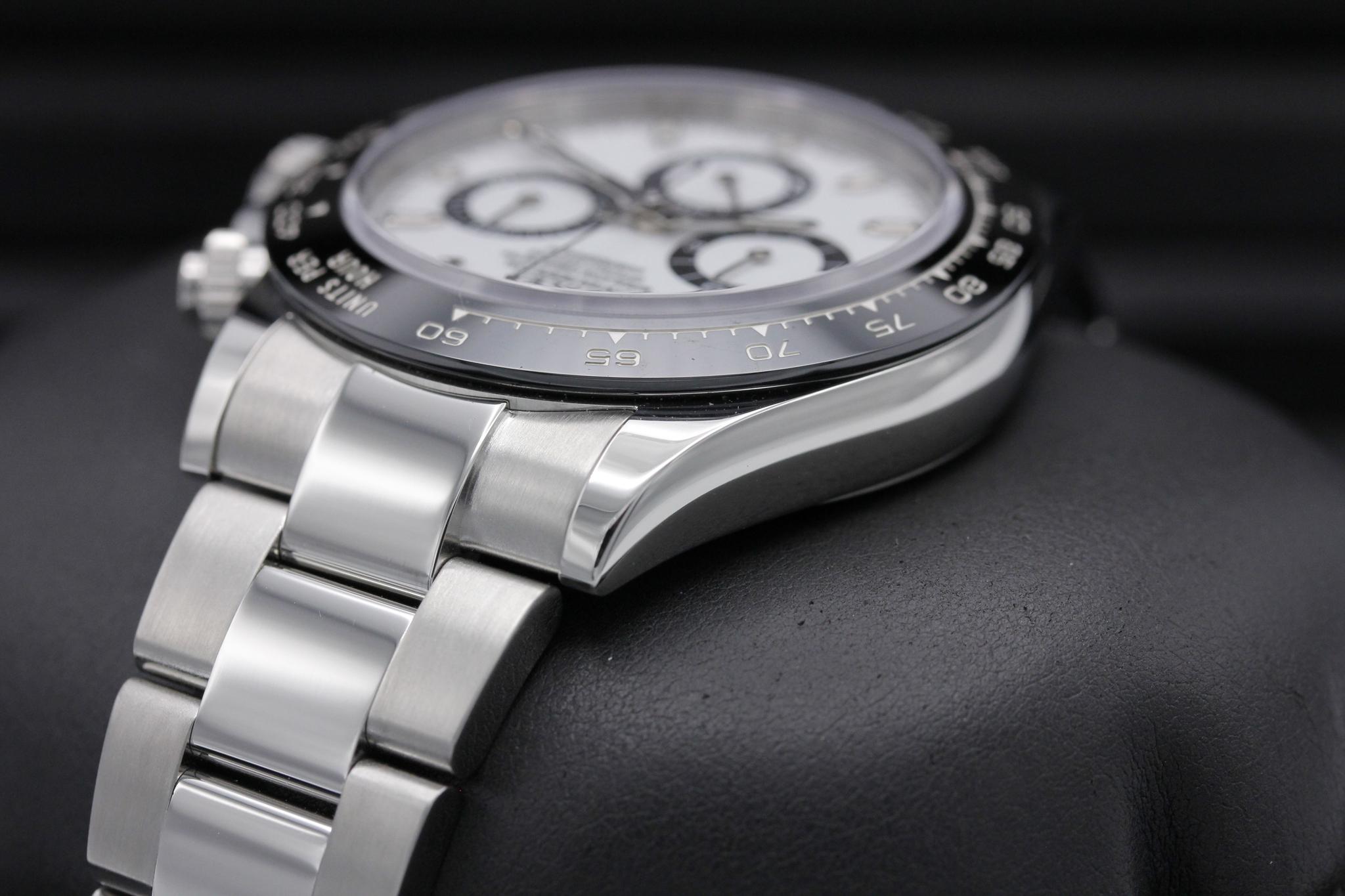 Watch Image 5