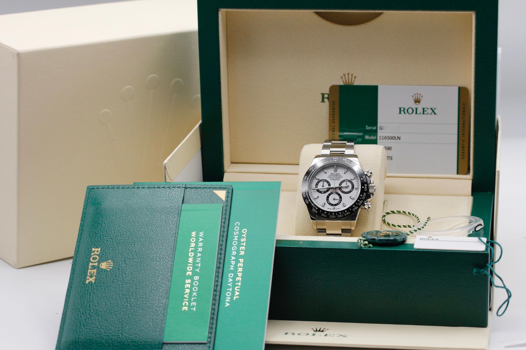 Watch Image 11