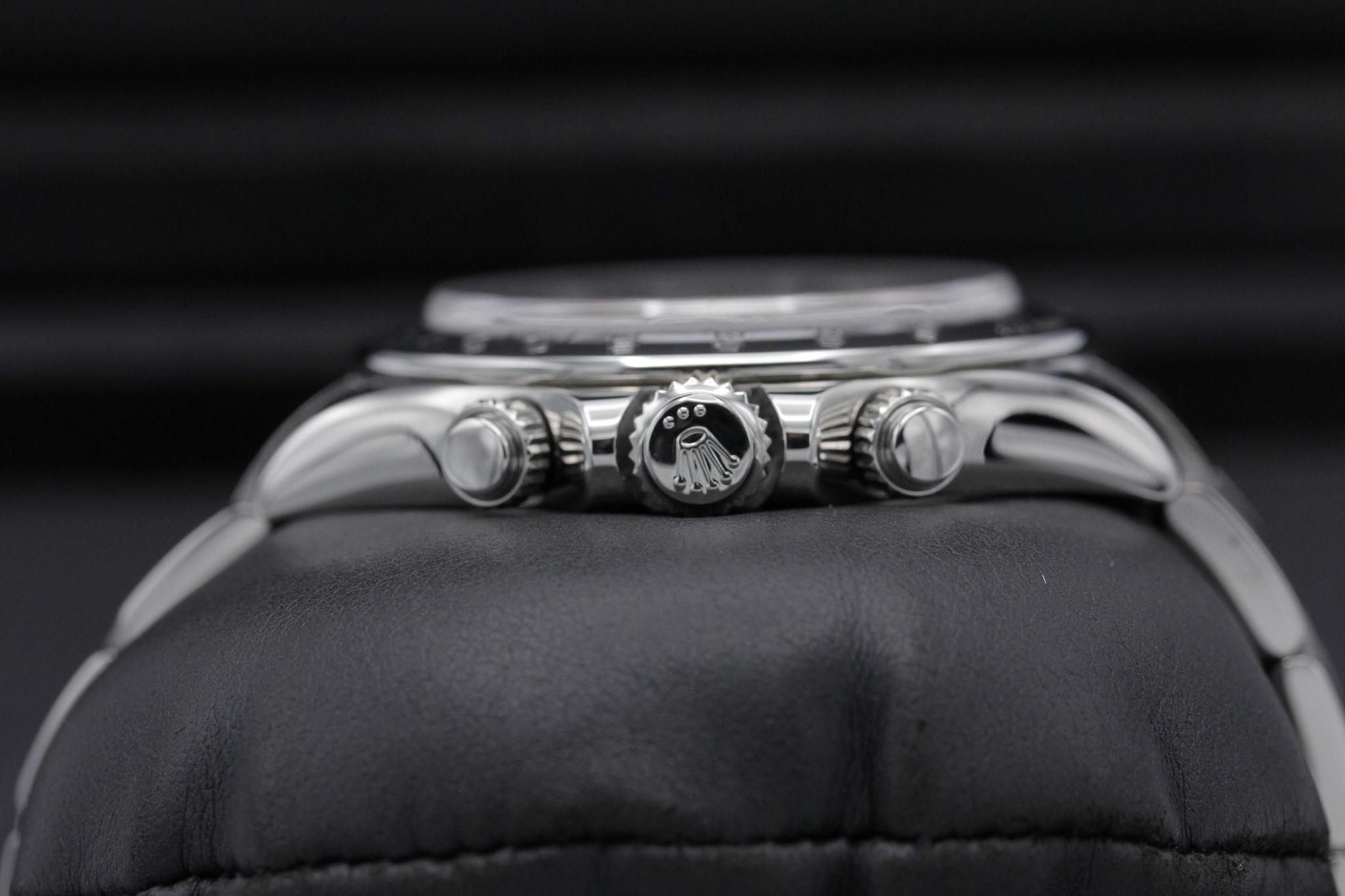 Watch Image 3