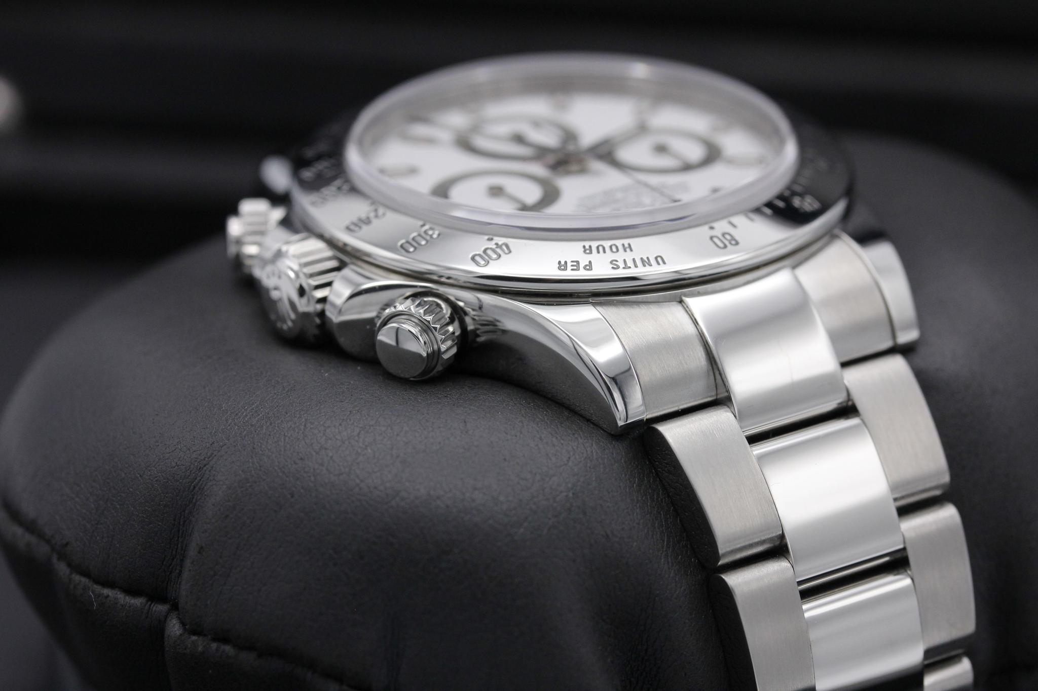Watch Image 4
