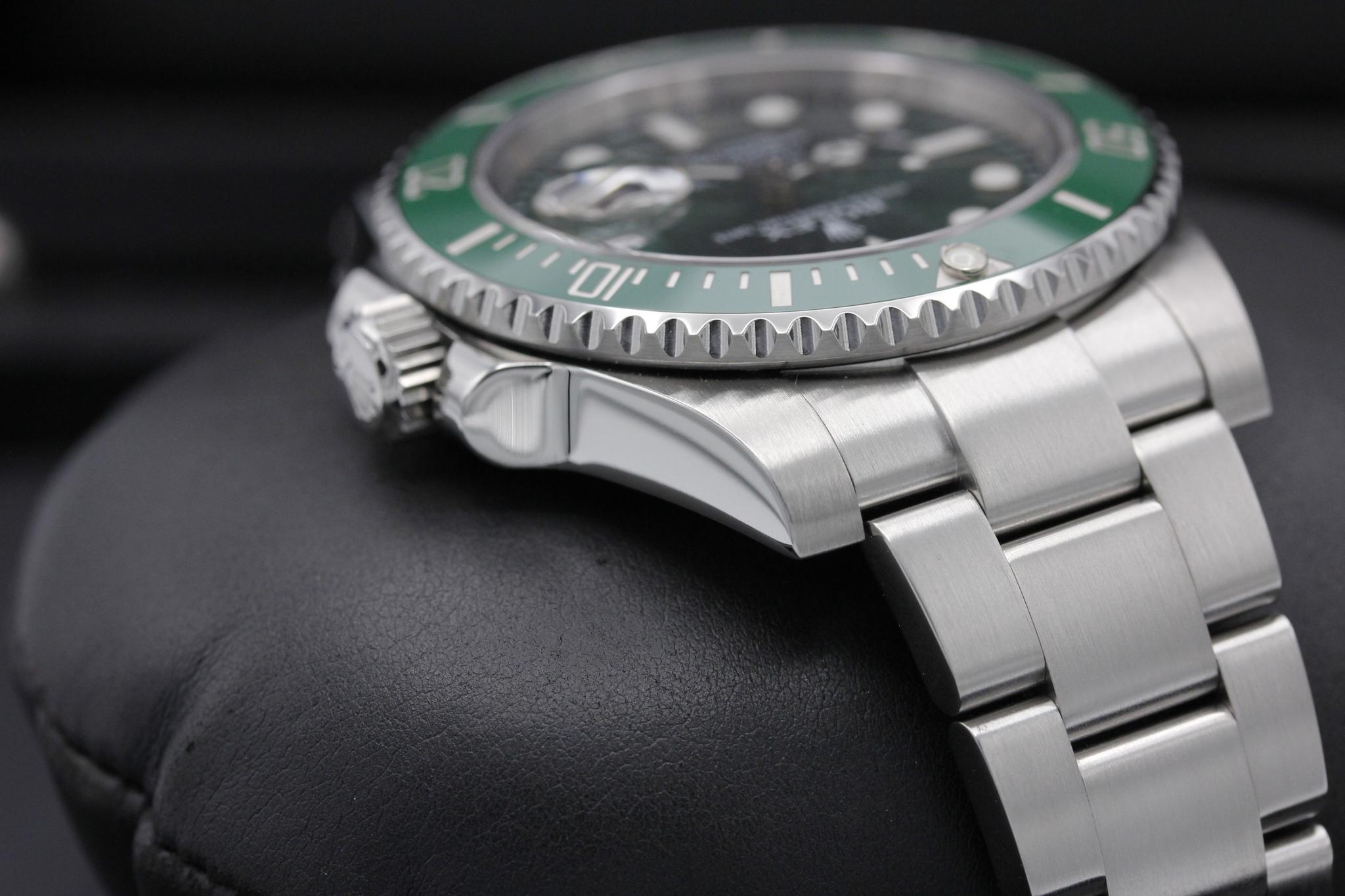 Watch Image 4