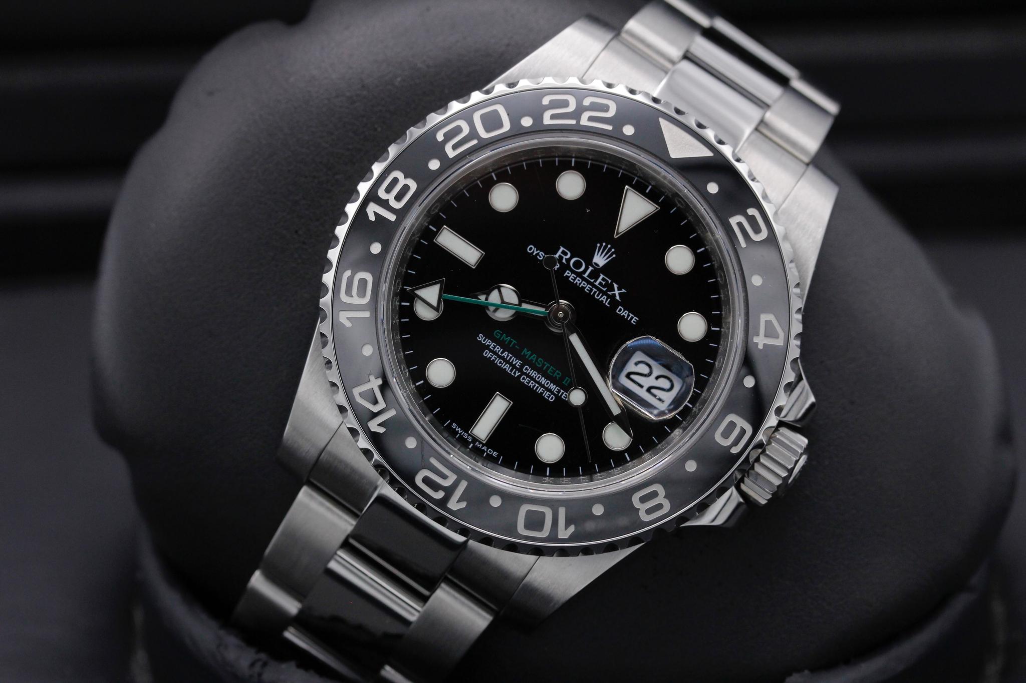 Watch Image 9