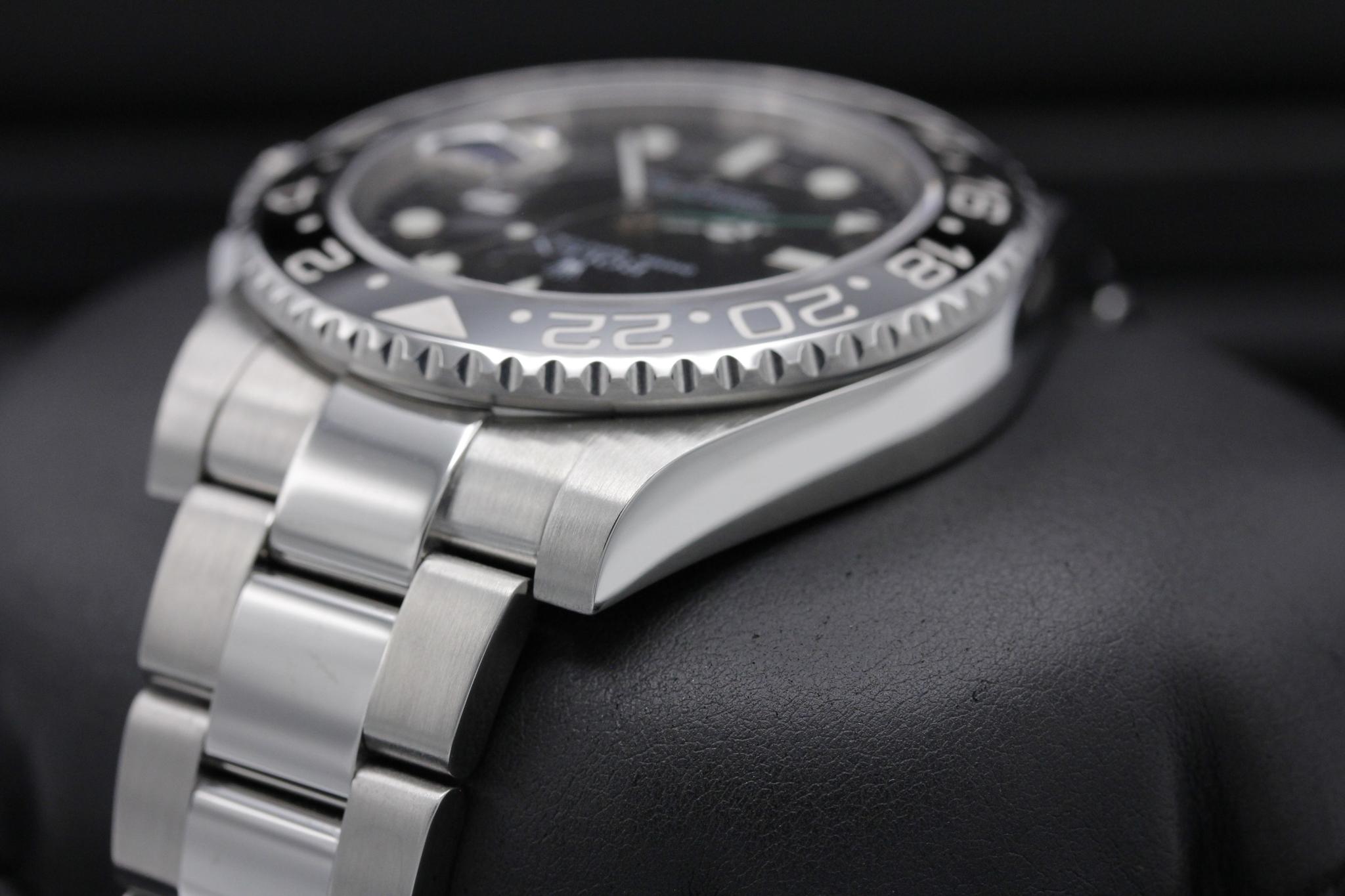 Watch Image 5