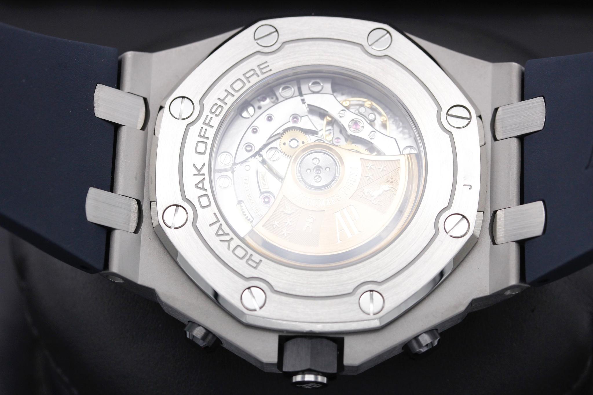 Watch Image 7