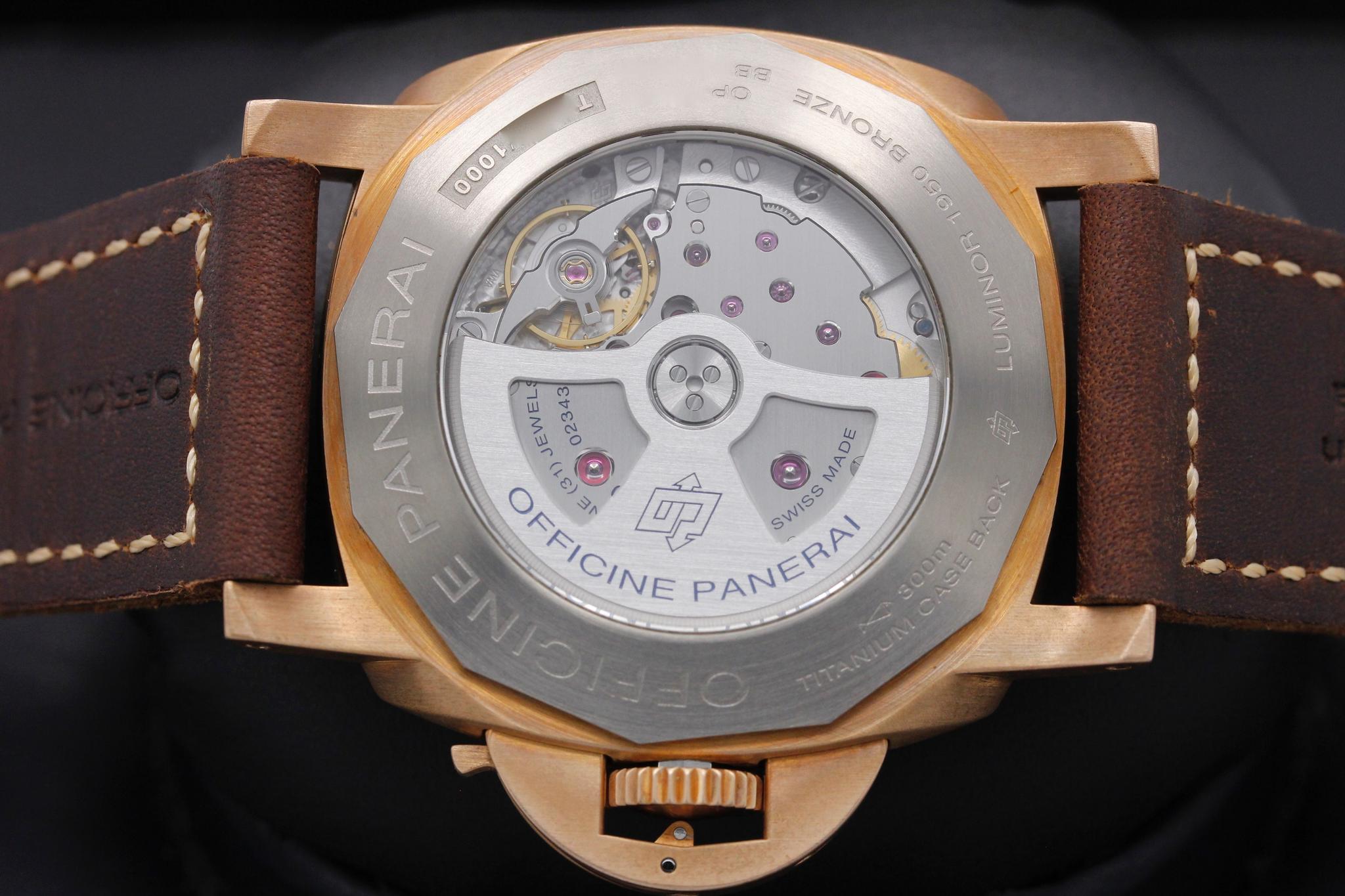 Watch Image 7