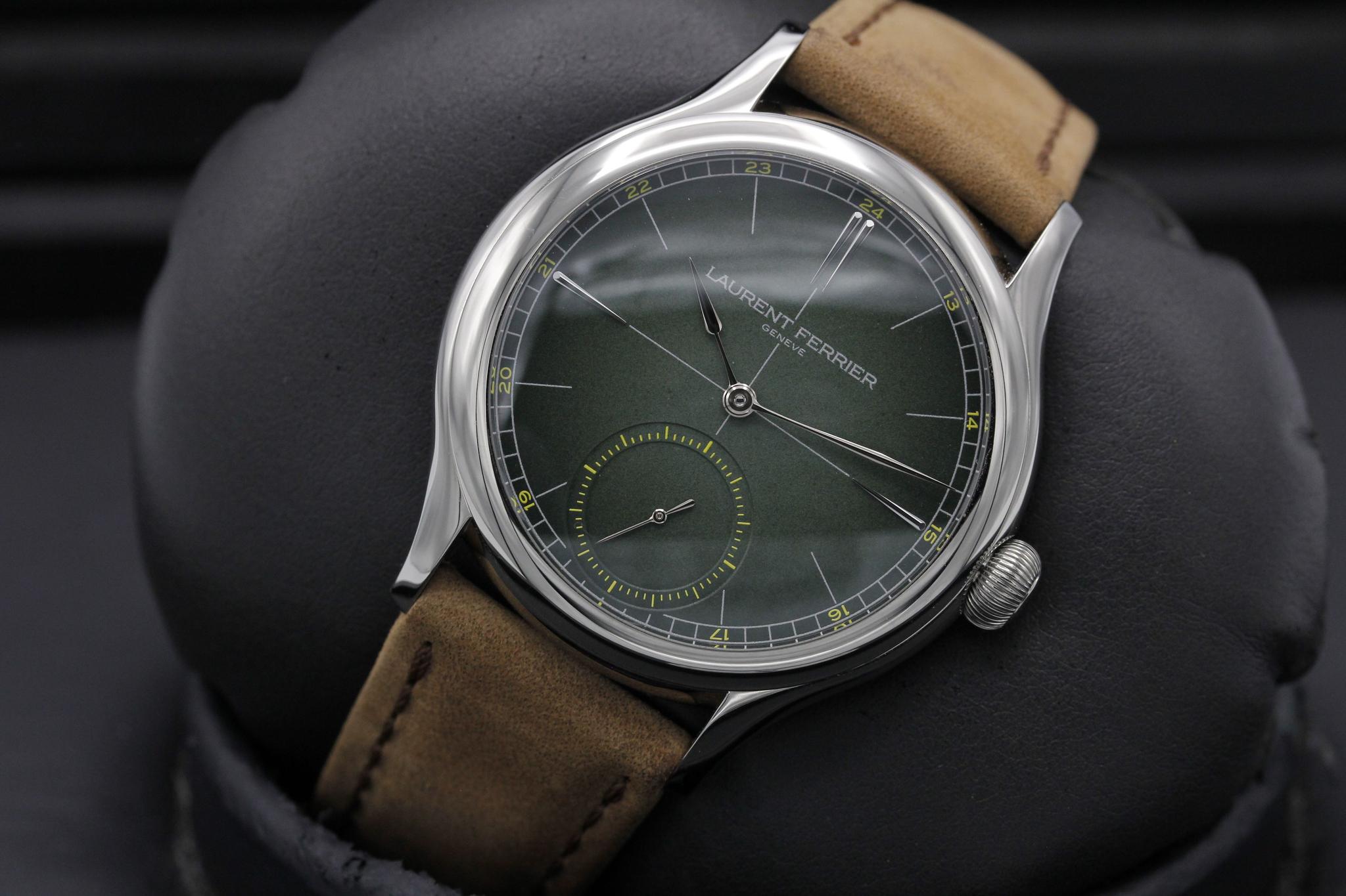 Watch Image 10