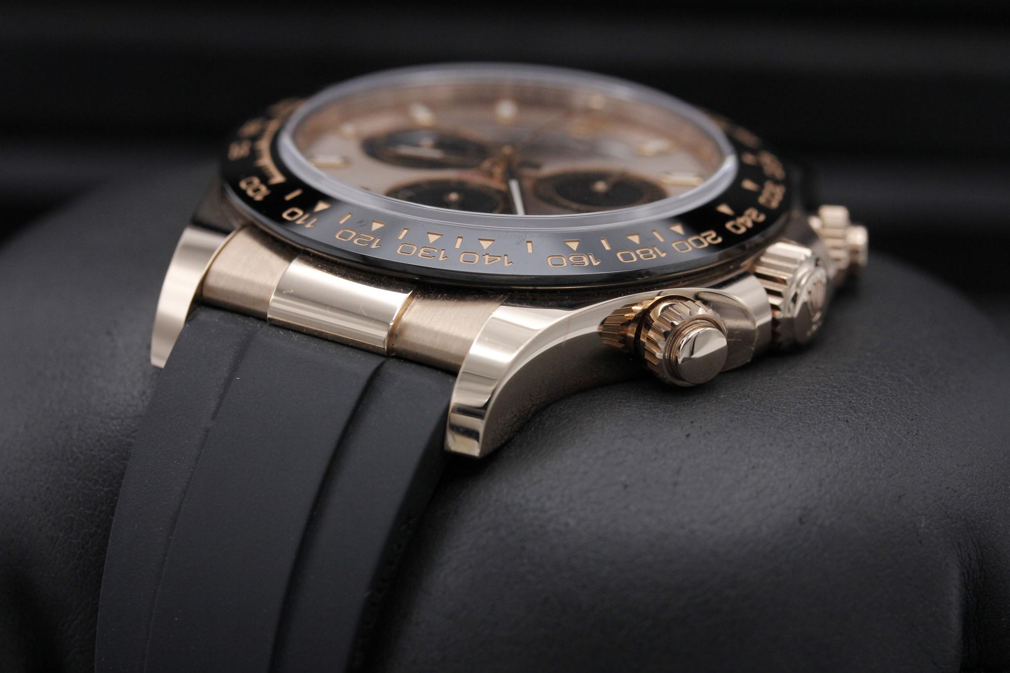 Watch Image 2