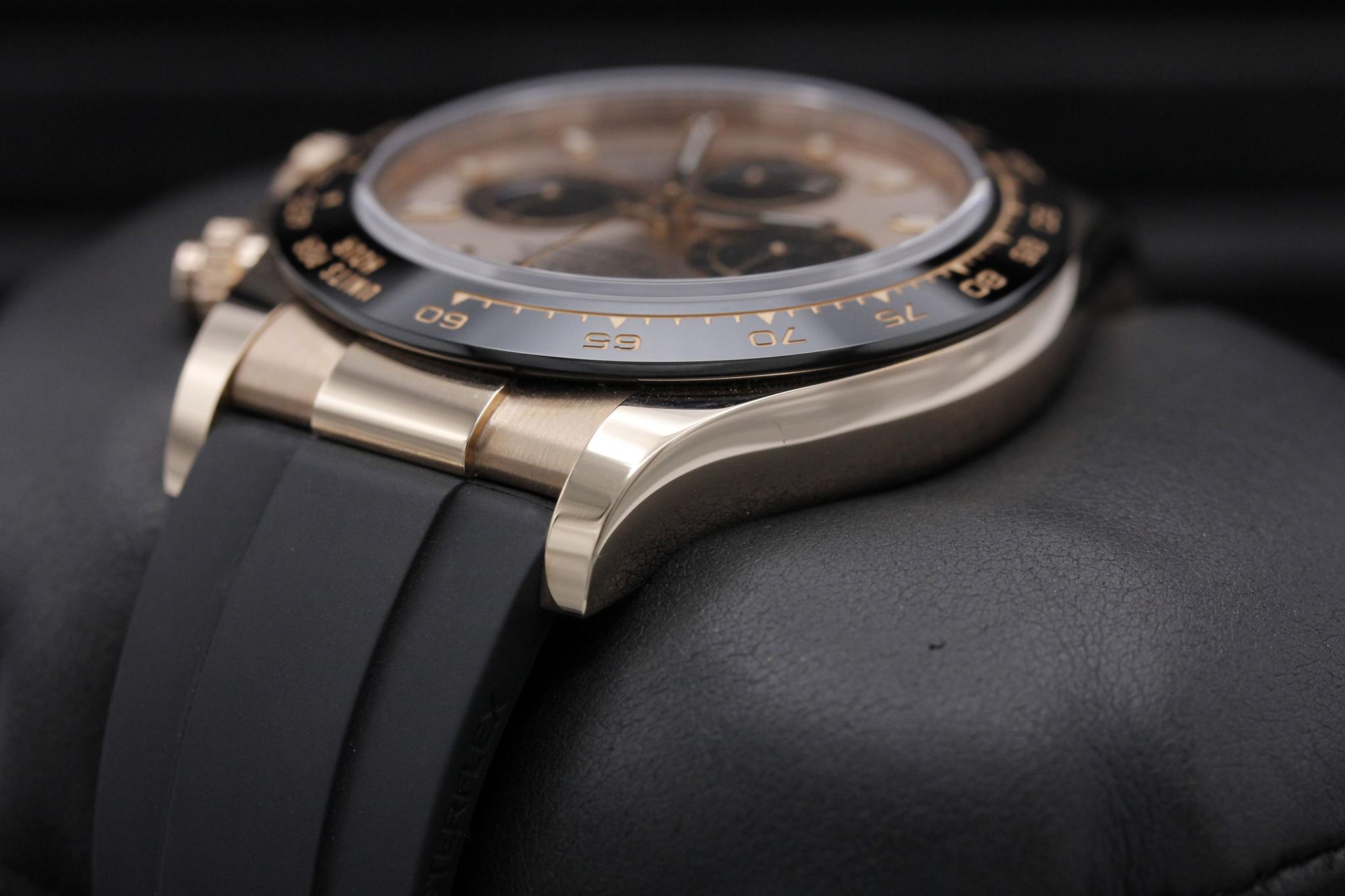 Watch Image 5