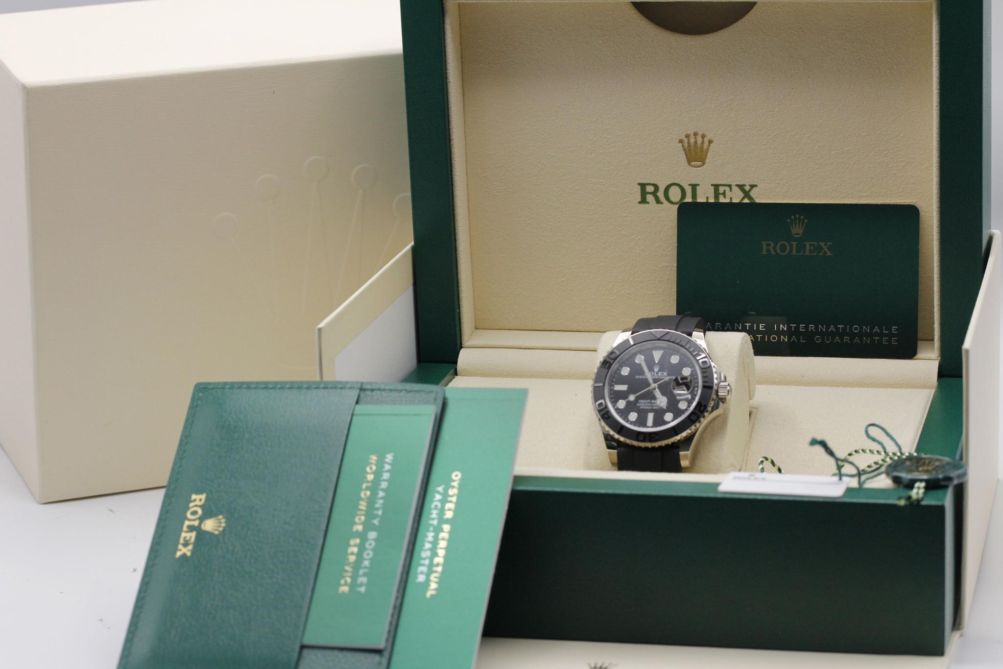 Watch Image 11