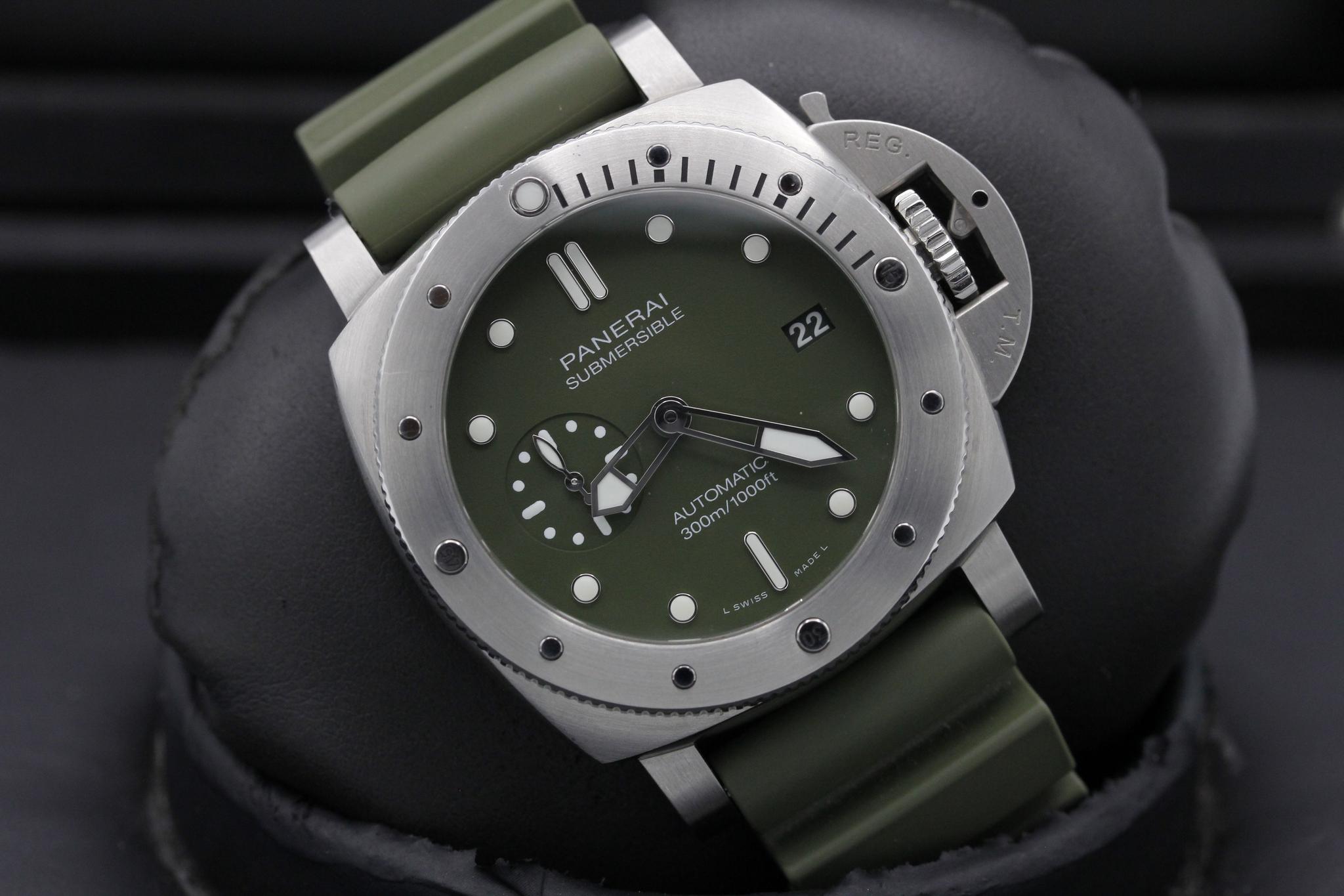 Watch Image 9