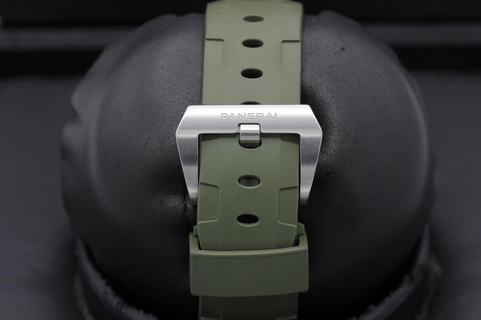 Watch Image 8