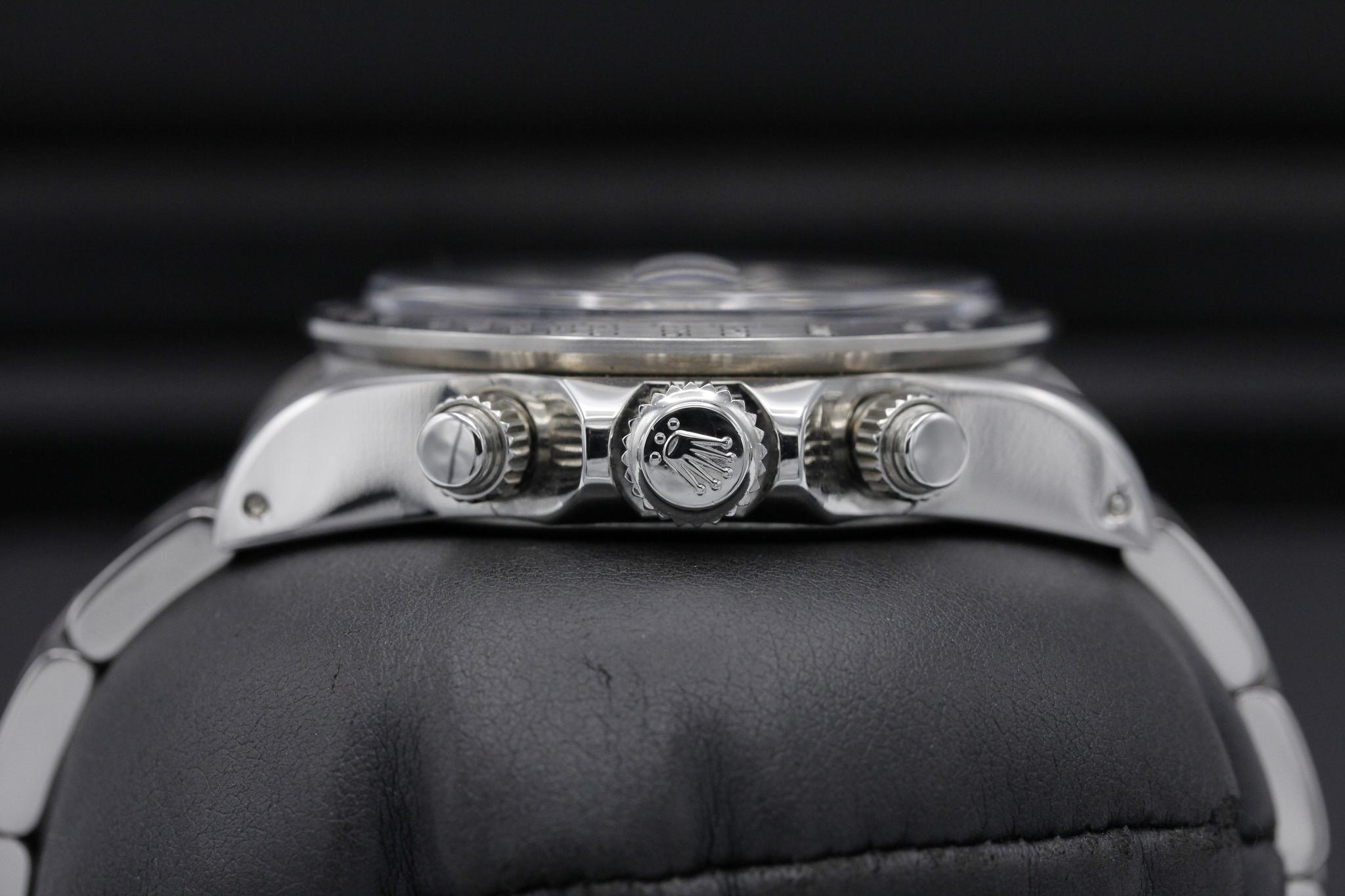 Watch Image 3