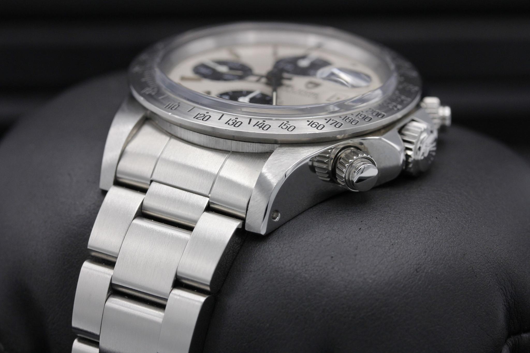 Watch Image 2