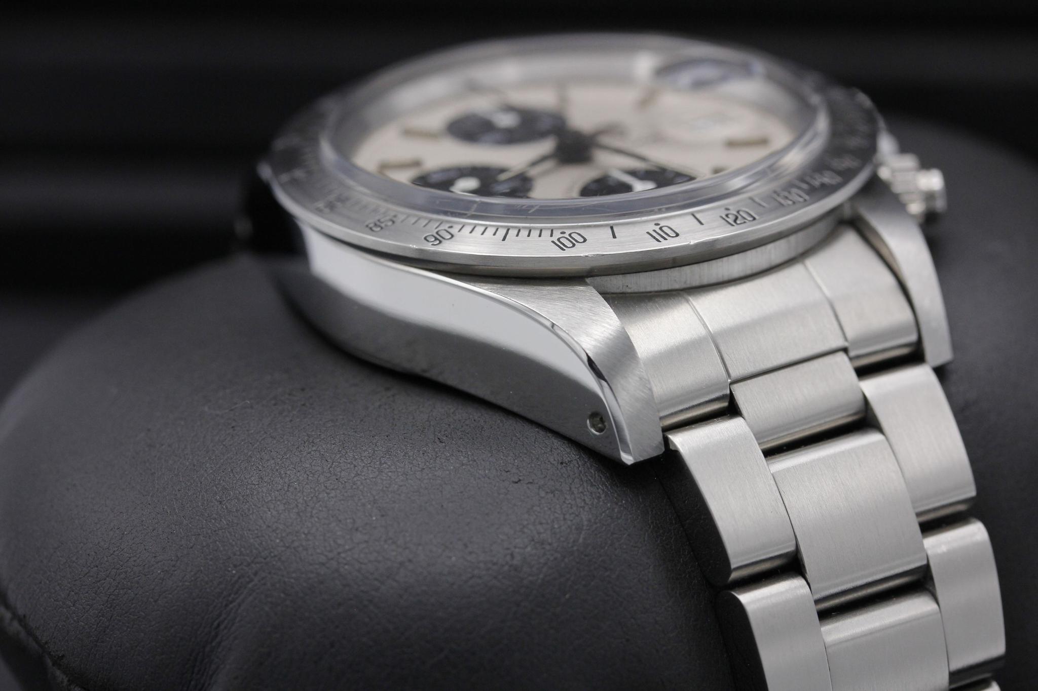 Watch Image 6