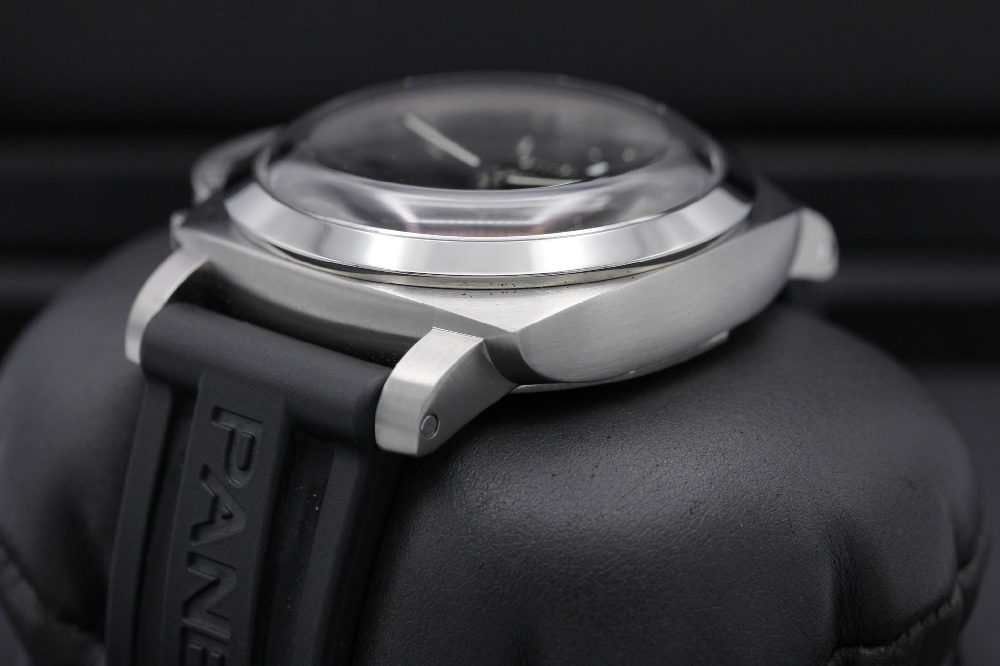 Watch Image 5