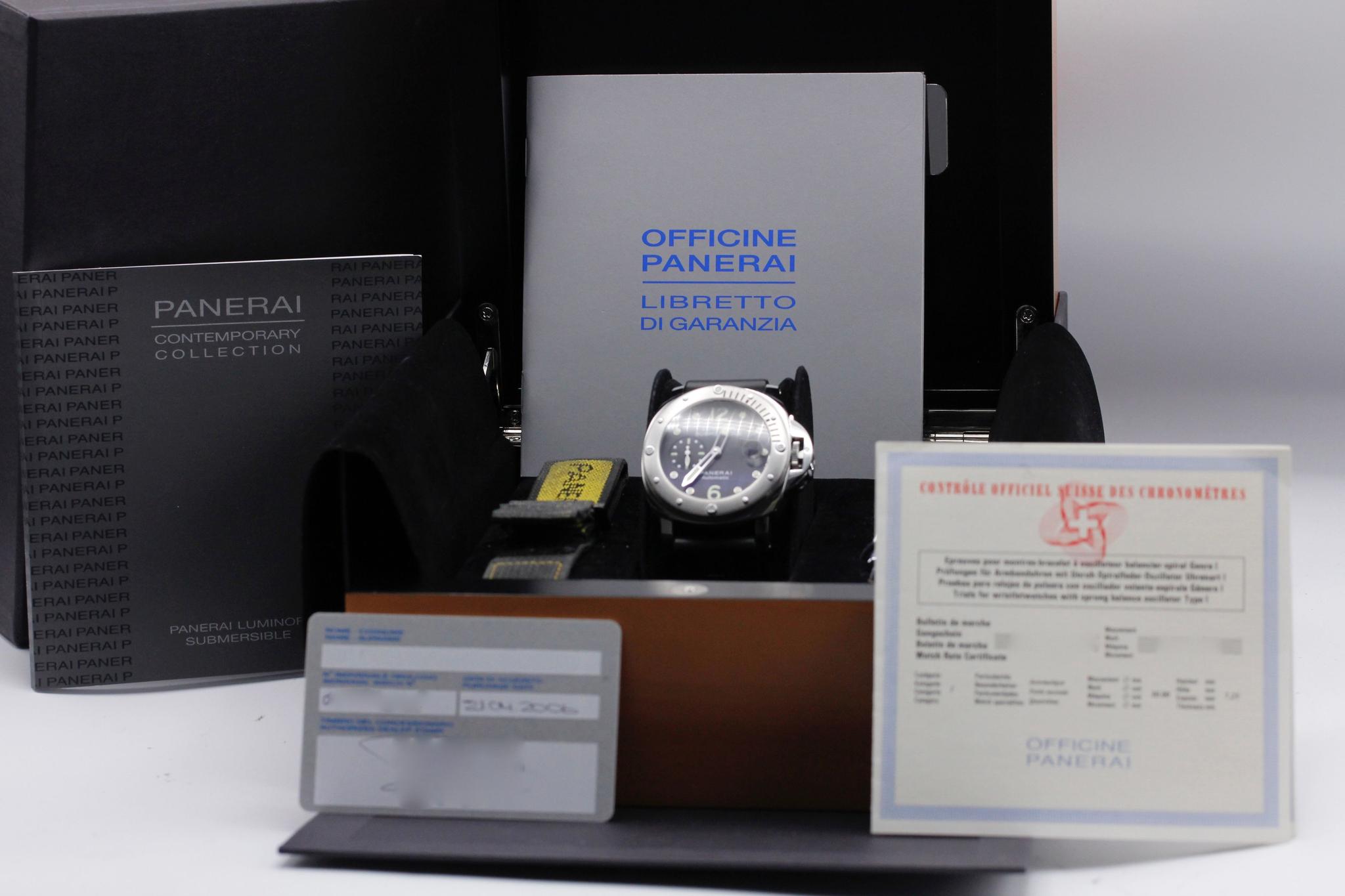 Watch Image 11