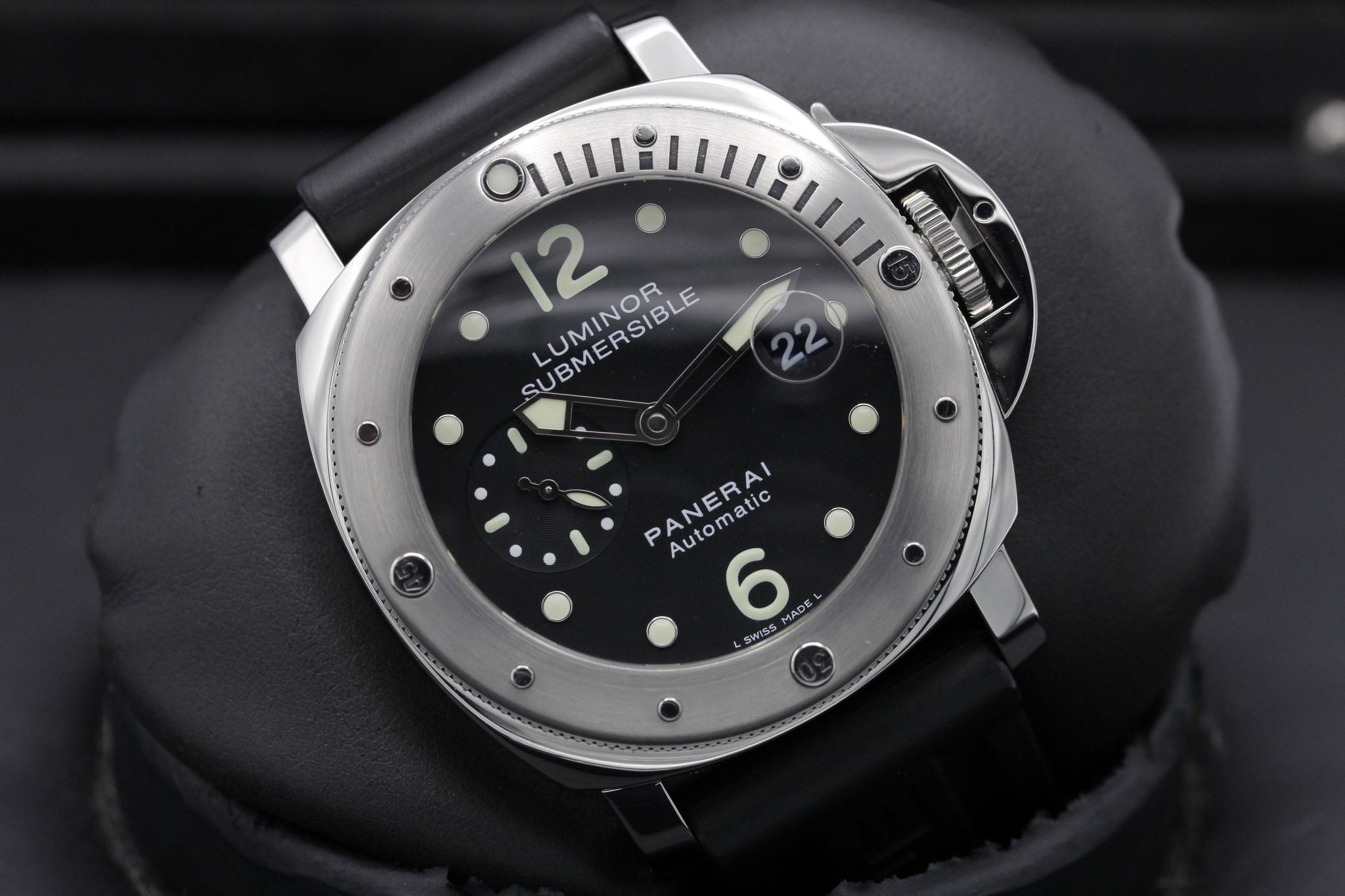 Watch Image 9