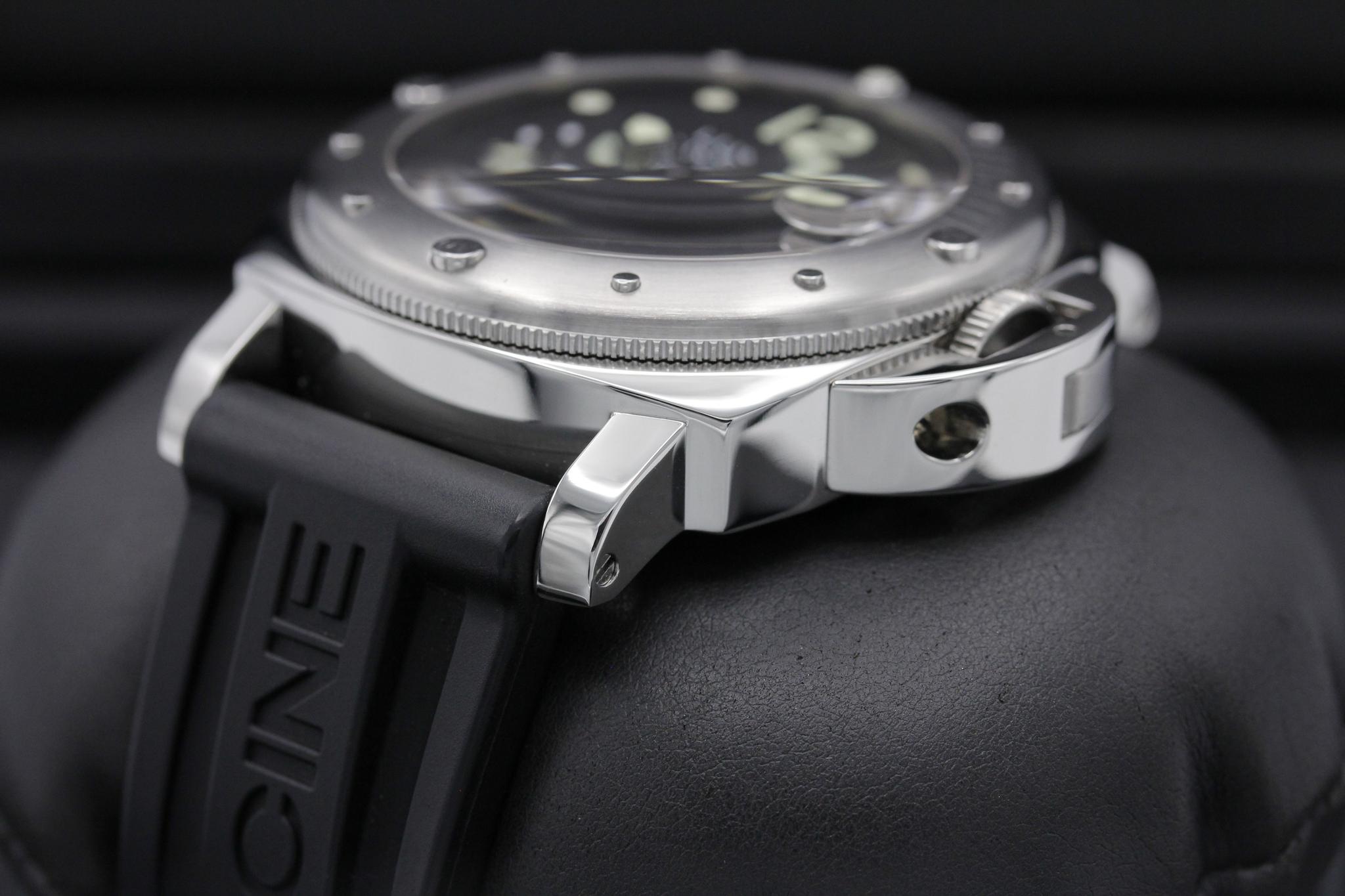 Watch Image 2