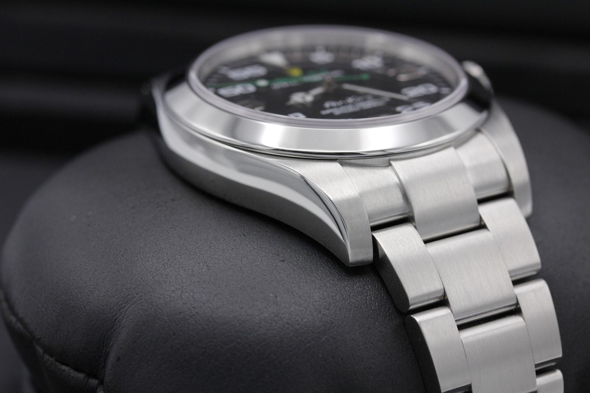 Watch Image 6