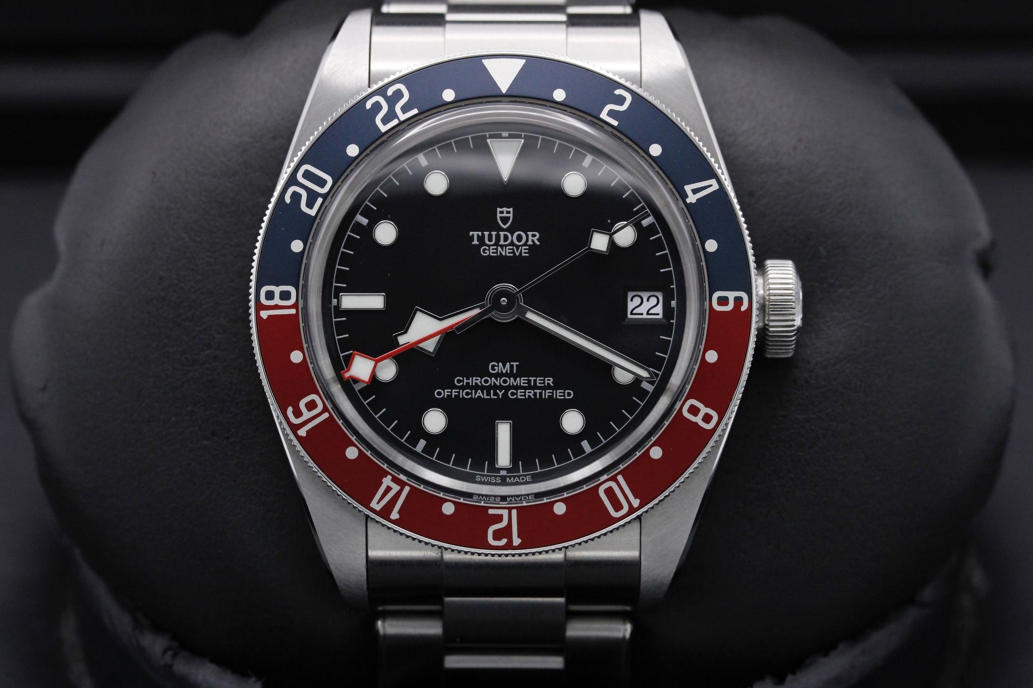 Watch Image 1