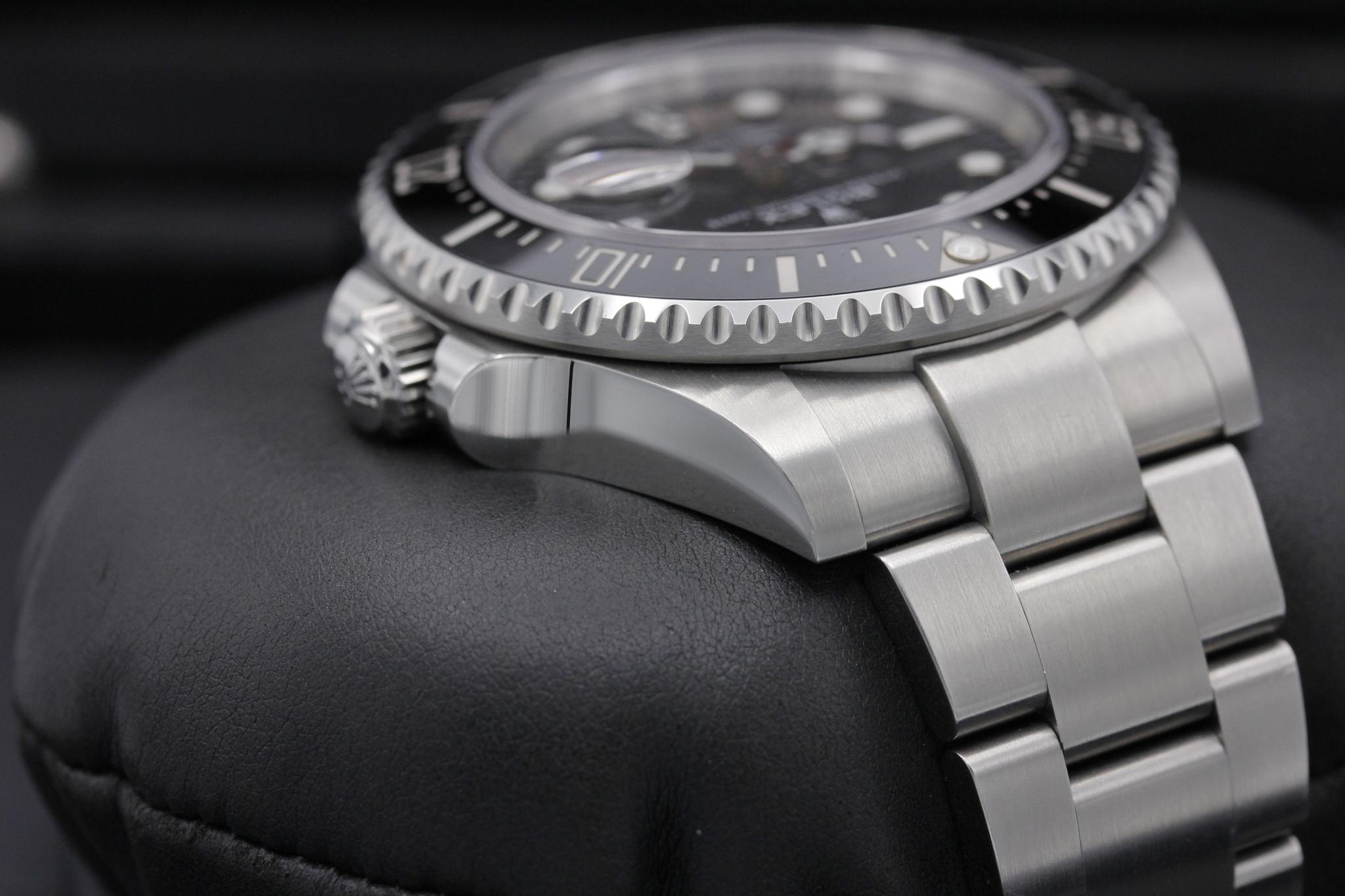 Watch Image 4