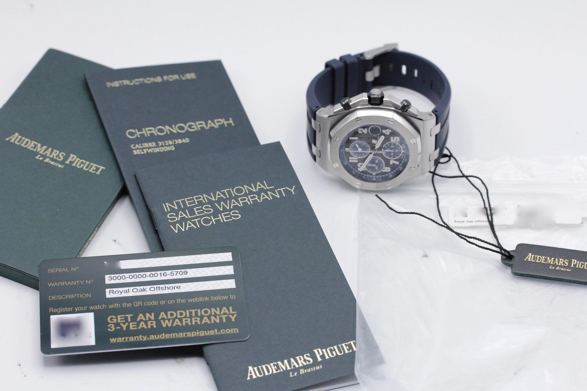 Watch Image 11