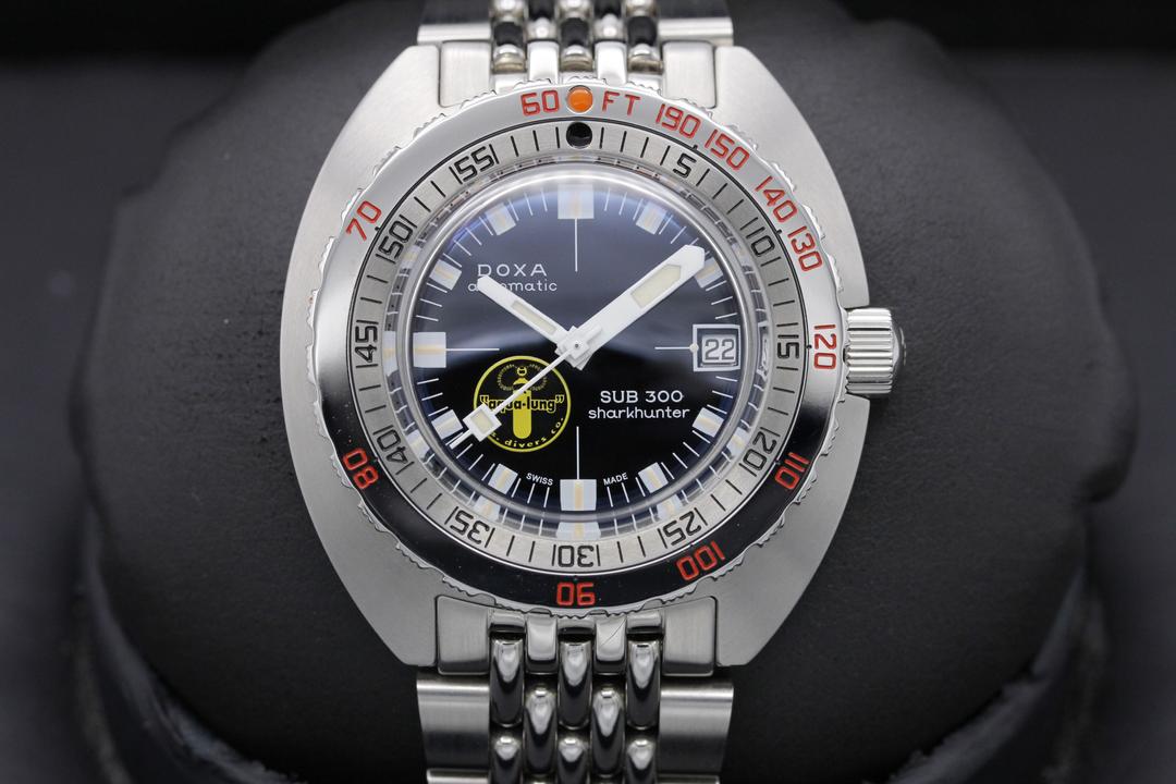 Doxa Sub 300 "Shark Hunter Black Lung" Sub 300