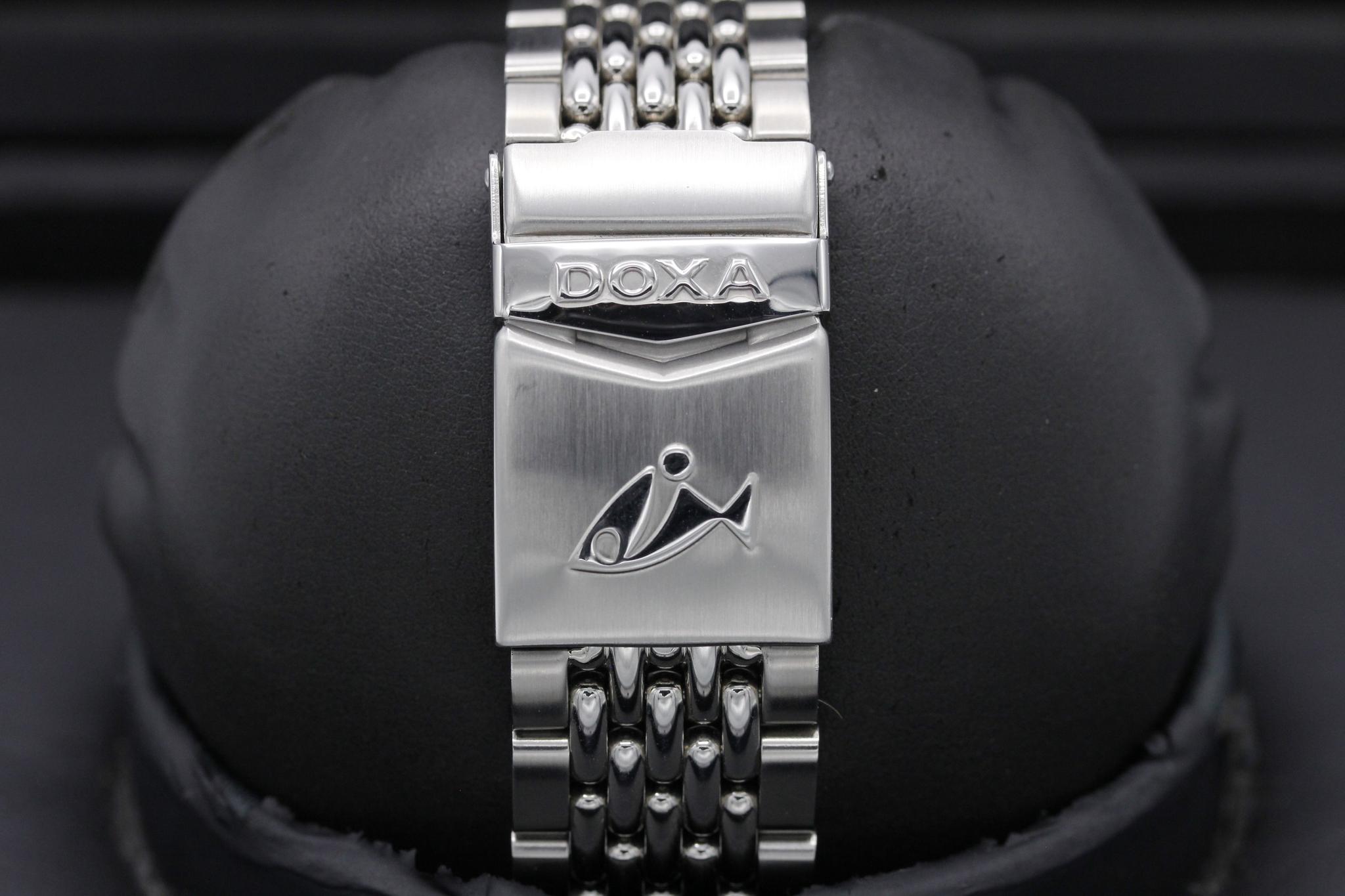 Watch Image 8