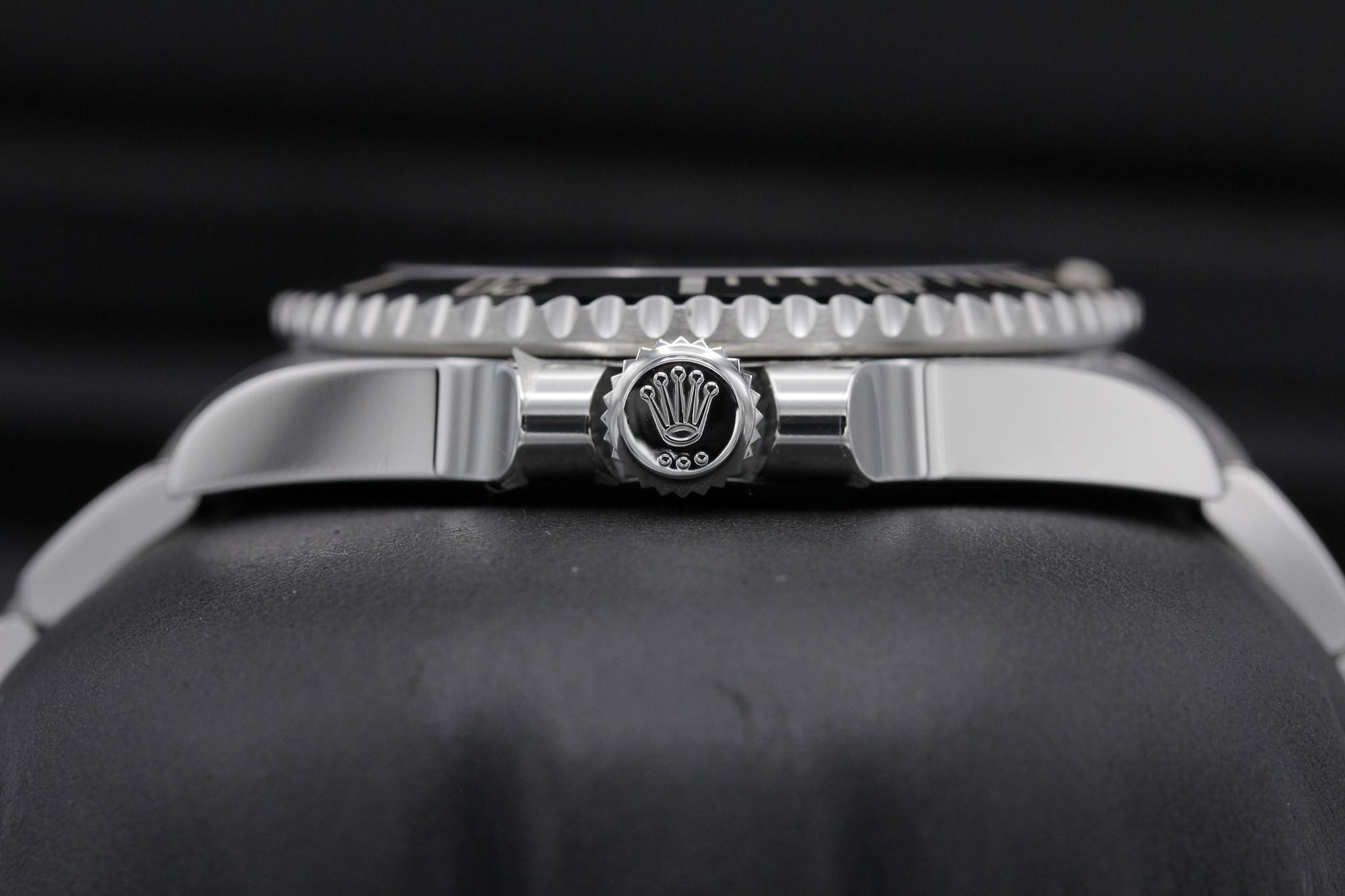 Watch Image 3