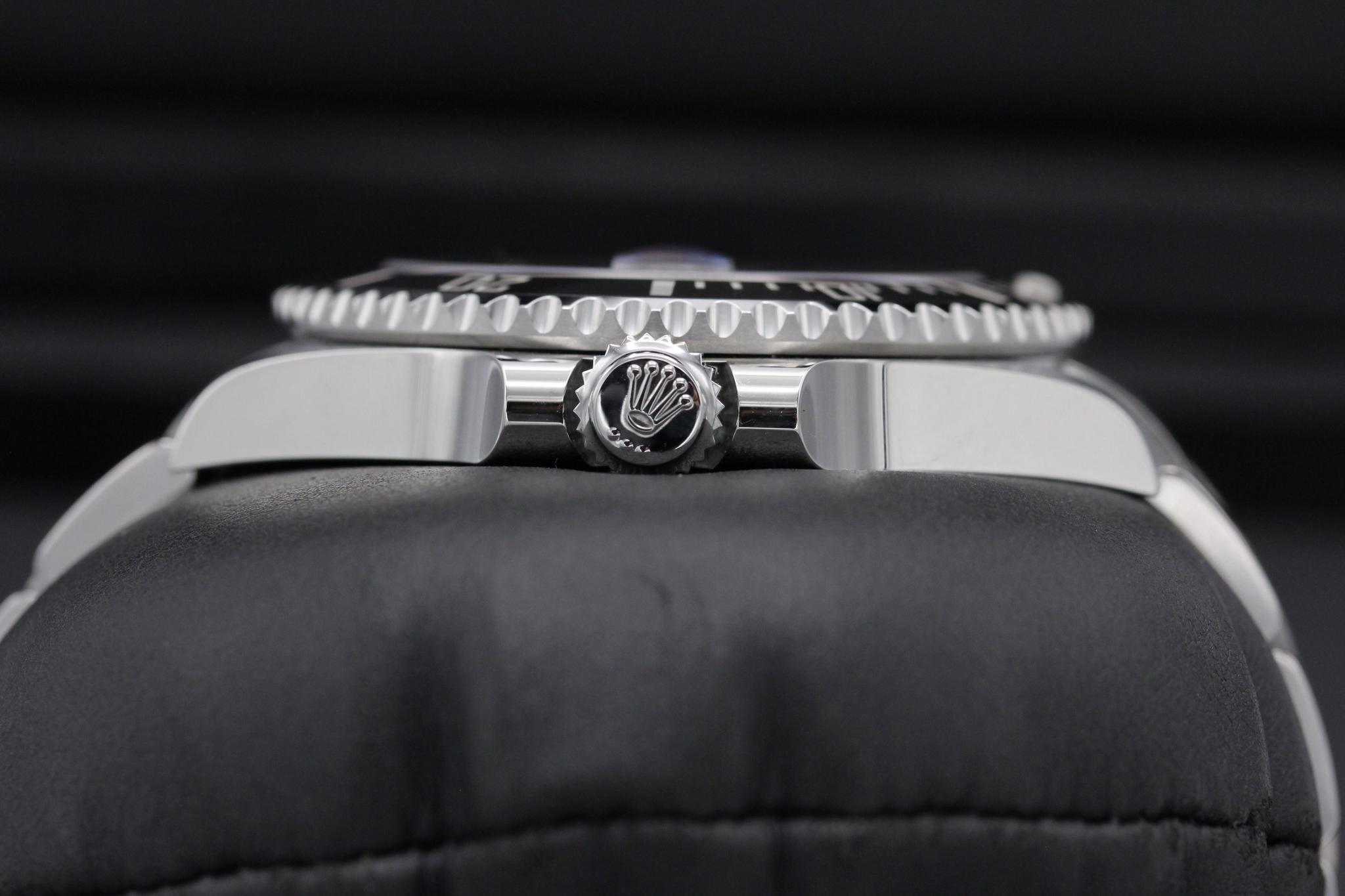 Watch Image 3