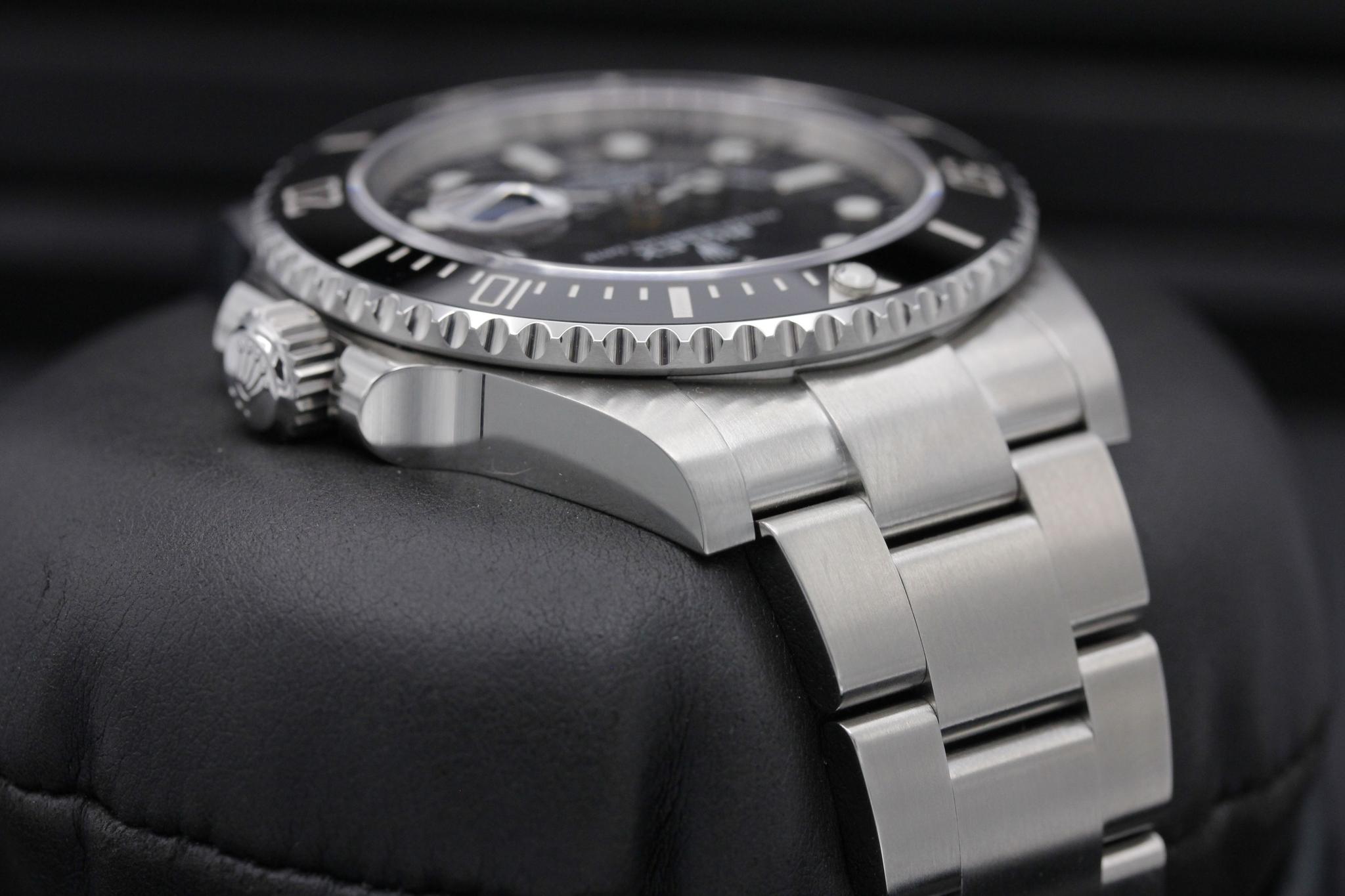 Watch Image 4